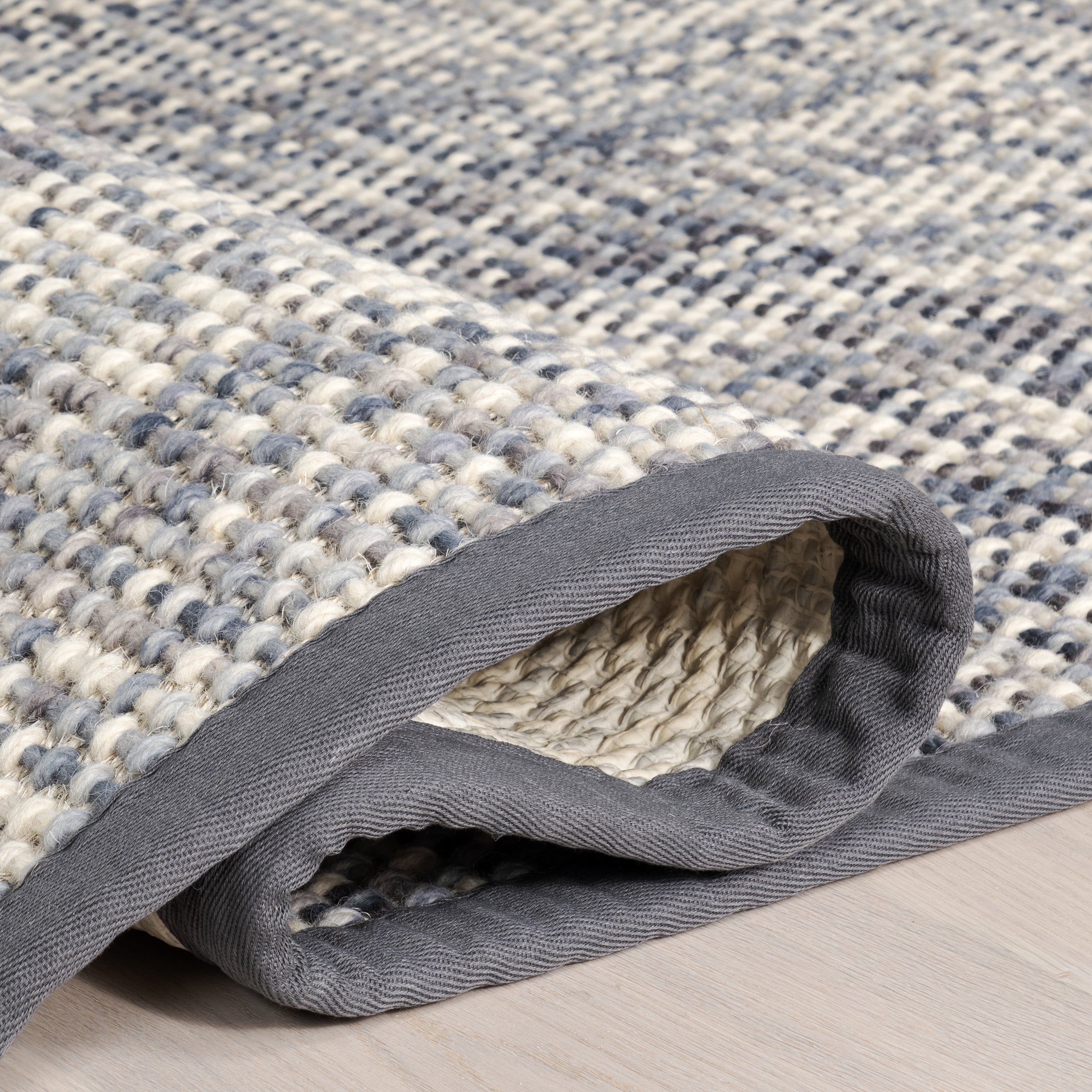 Coretta Modern Bordered Area Rug - Image 4