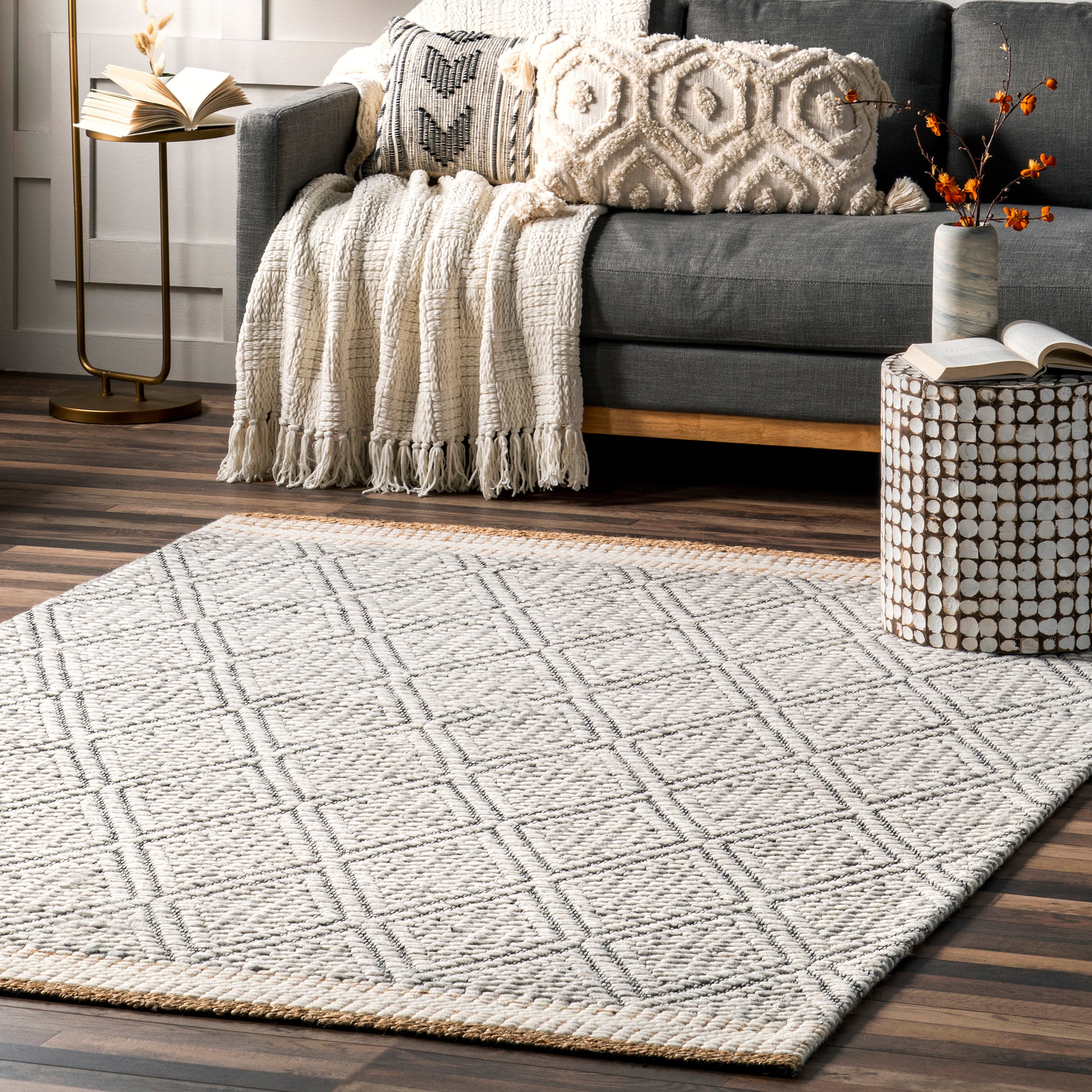 Laura Bohemian Trellis Wool and Jute Area Rug - Image 9