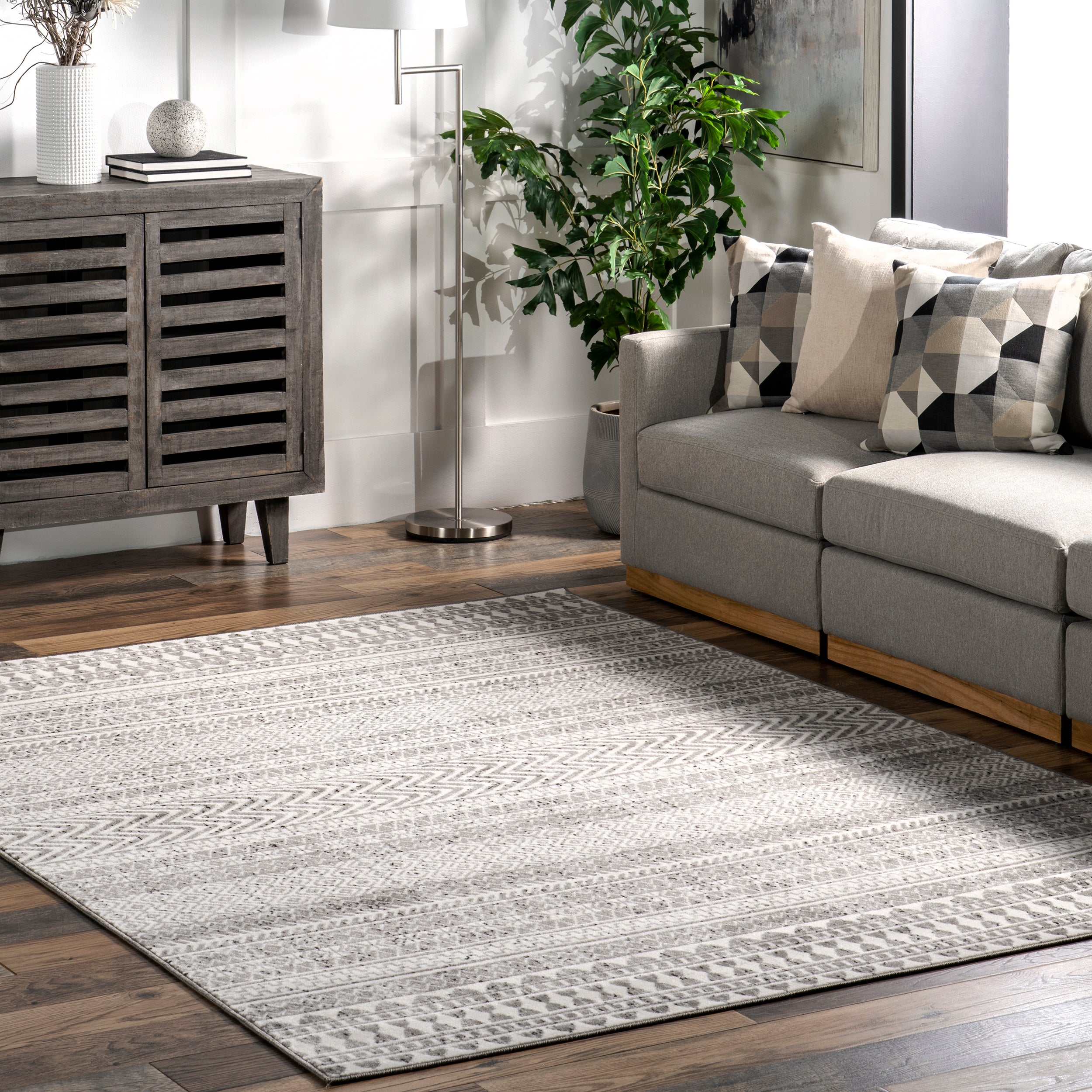 Catherina Transitional Geometric Area Rug - Image 2