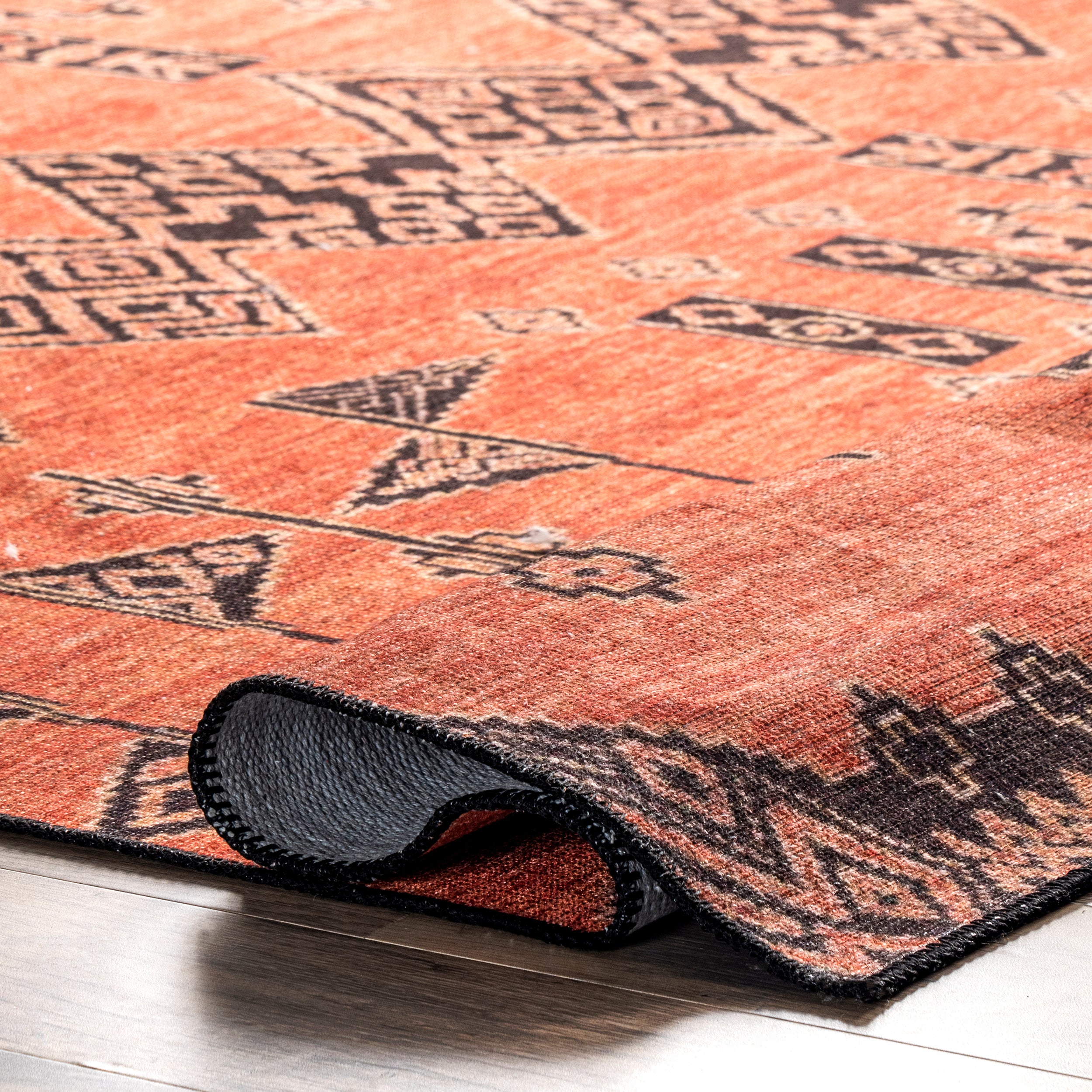 Quincy Cotton-Blend Traditional Area Rug - Image 4