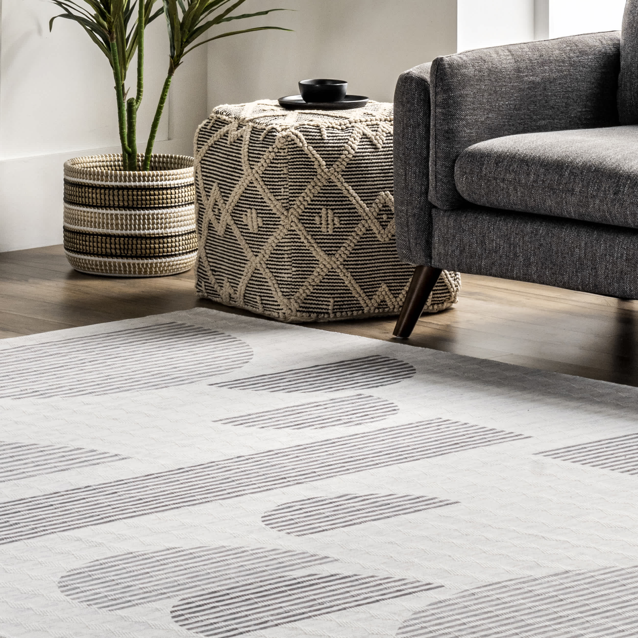 Modern Geometric Washable Area Rug - Image 9