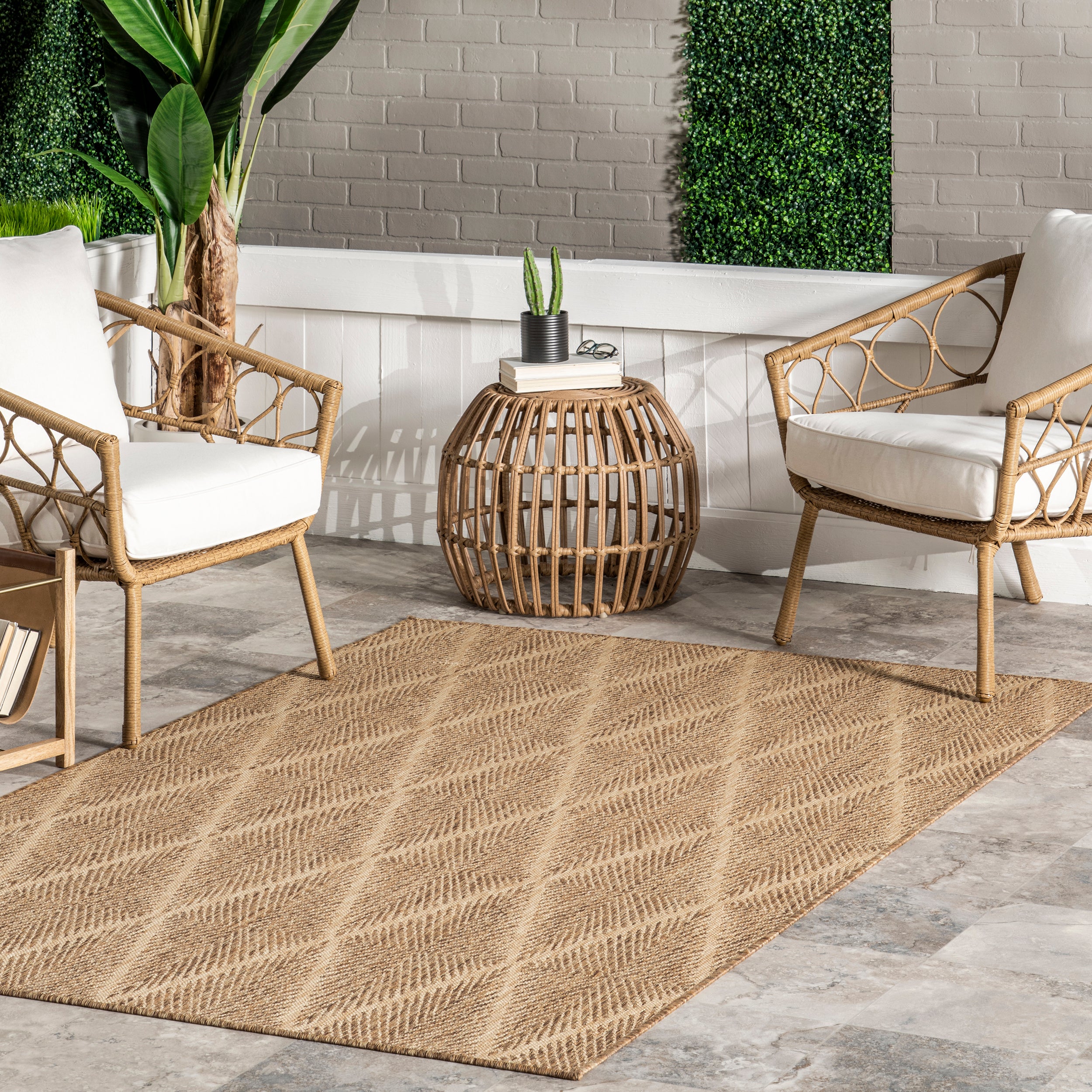 Shona Moroccan Lattice Indoor/Outdoor Area Rug - Image 2