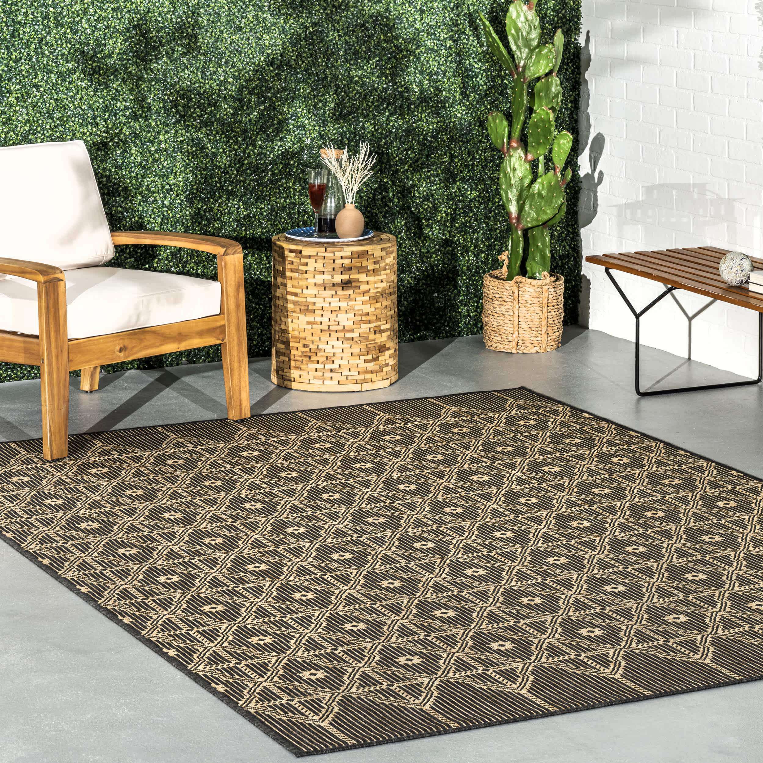 Elara Global Inspired Trellis Indoor/Outdoor Area Rug - Image 2