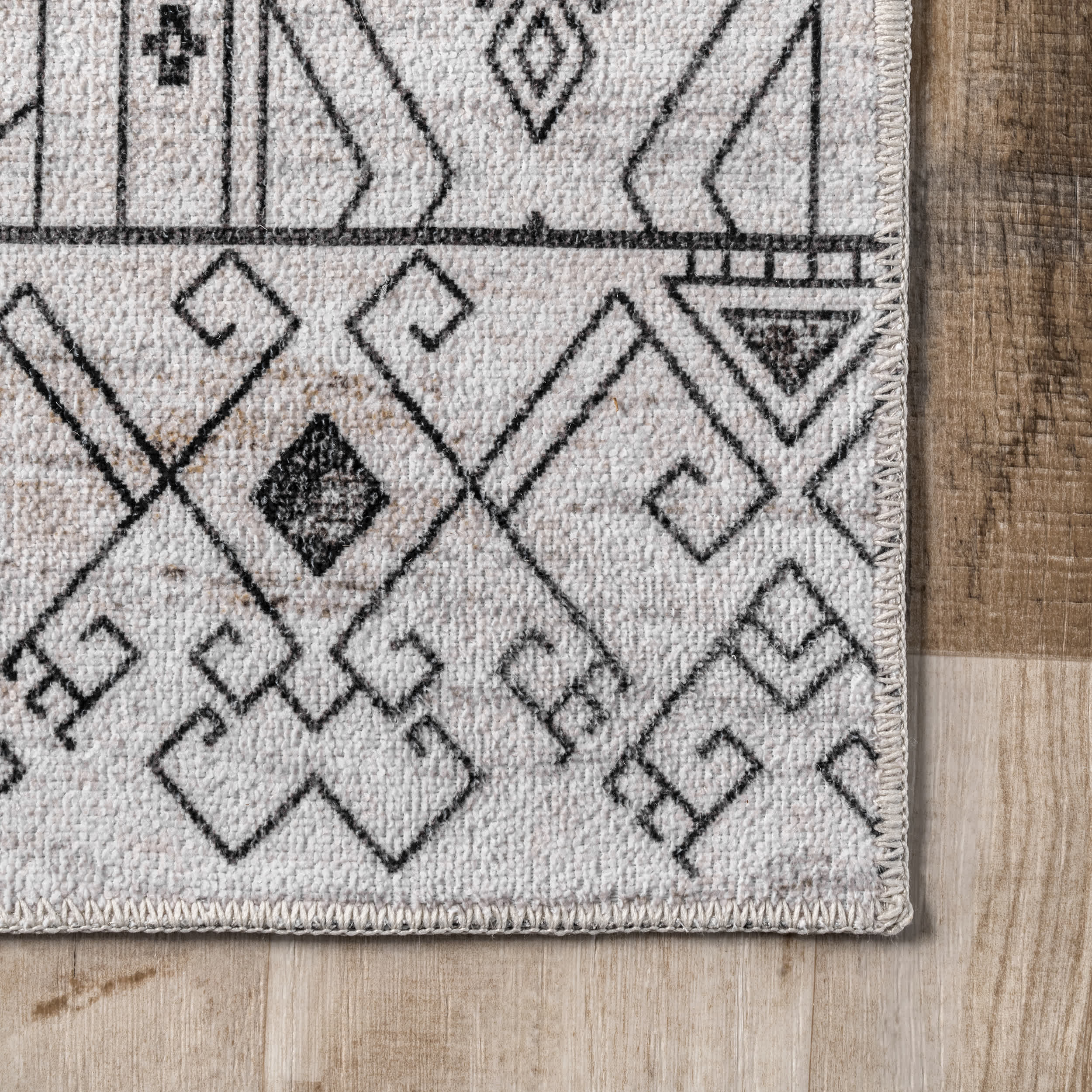 Marley Geometric Bordered Area Rug - Image 5