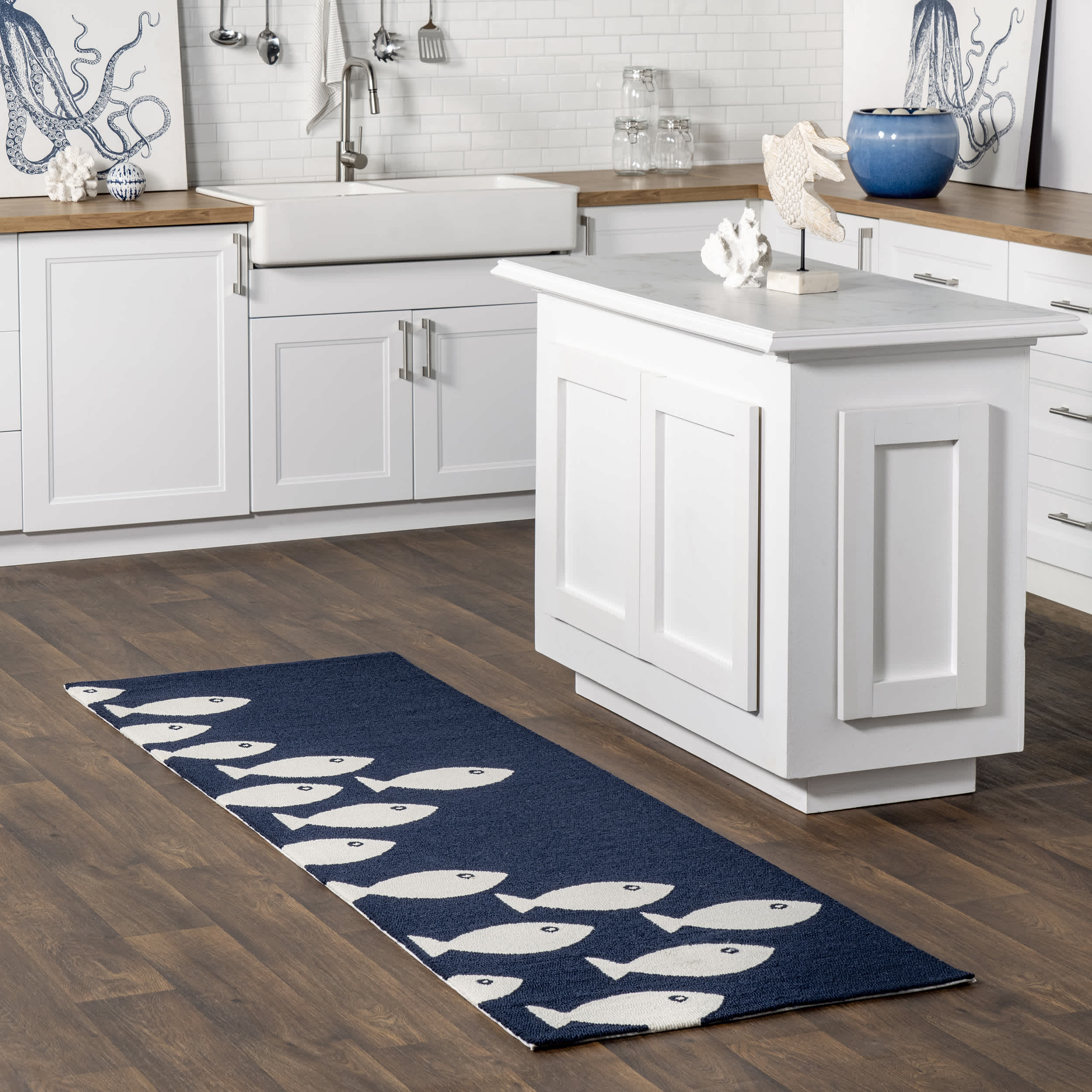 Vivienne Hand Hooked Indoor/Outdoor Area Rug - Image 10