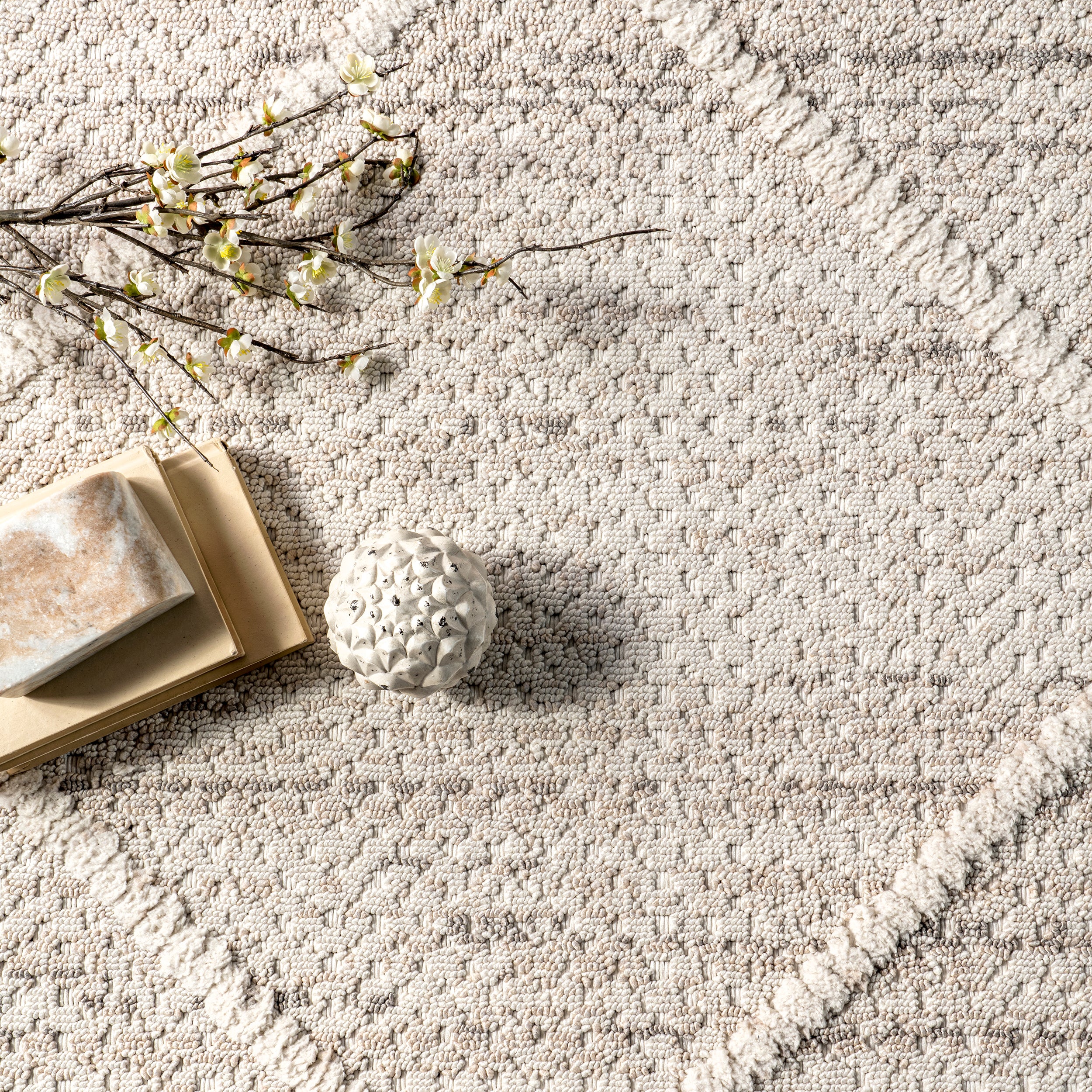 Dazi Moroccan Diamond High/Low Tasseled Area Rug - Image 6