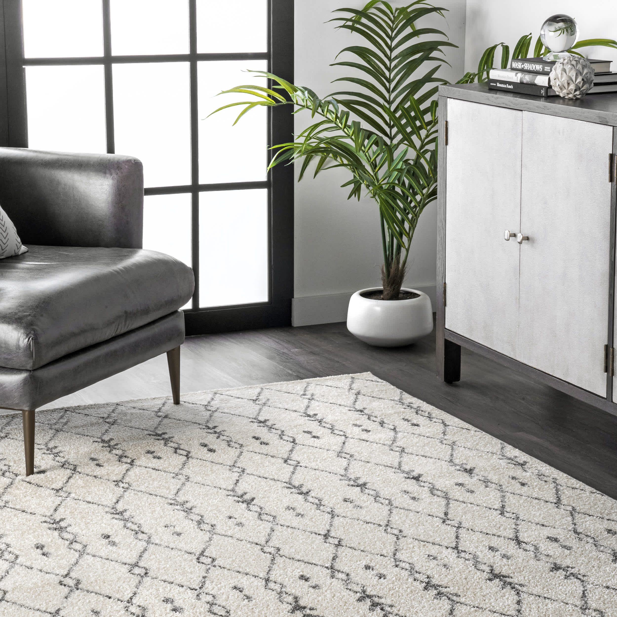 Mila Cartouche Trellis Area Rug - Image 9