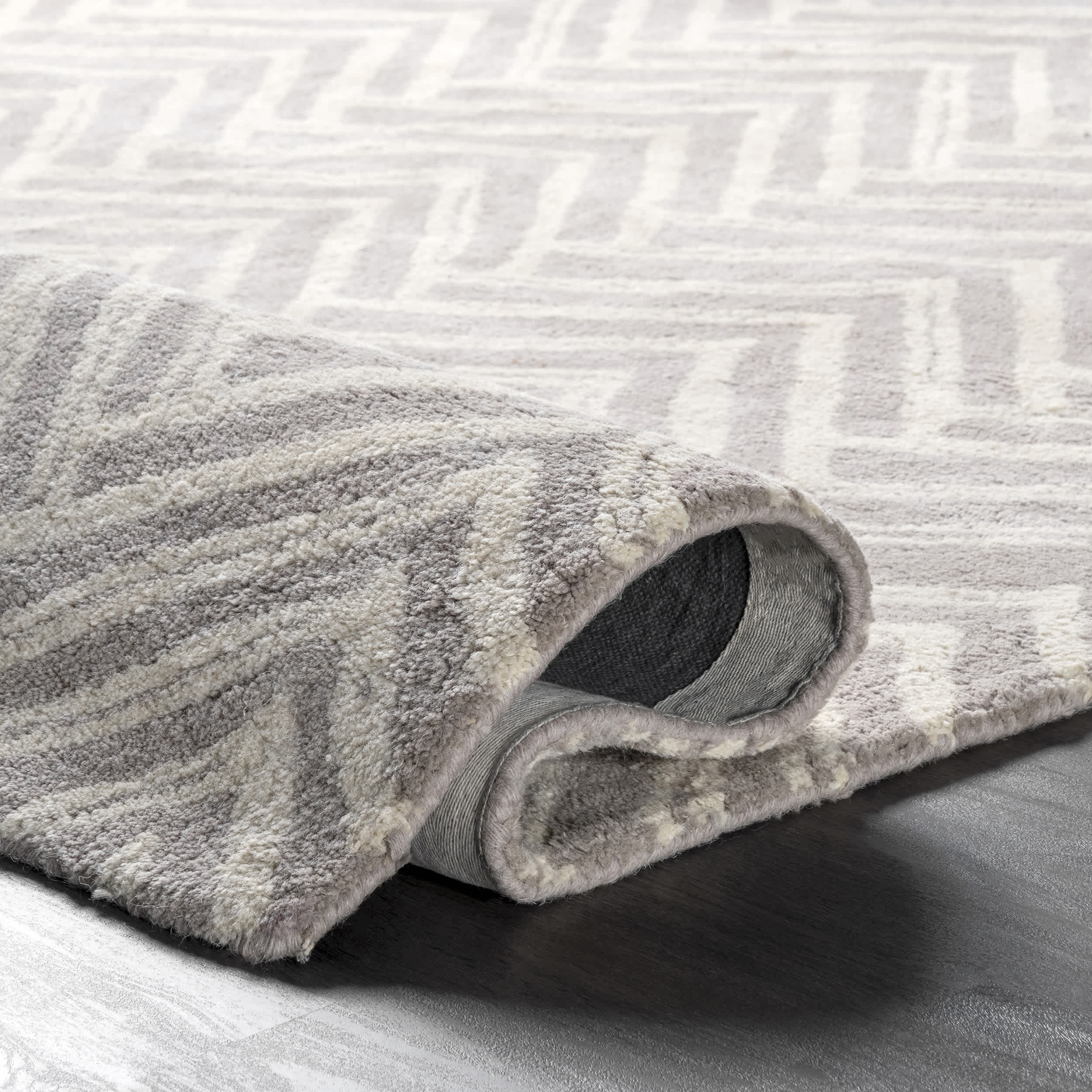 Hand Tufted Alex Area Rug - Image 4