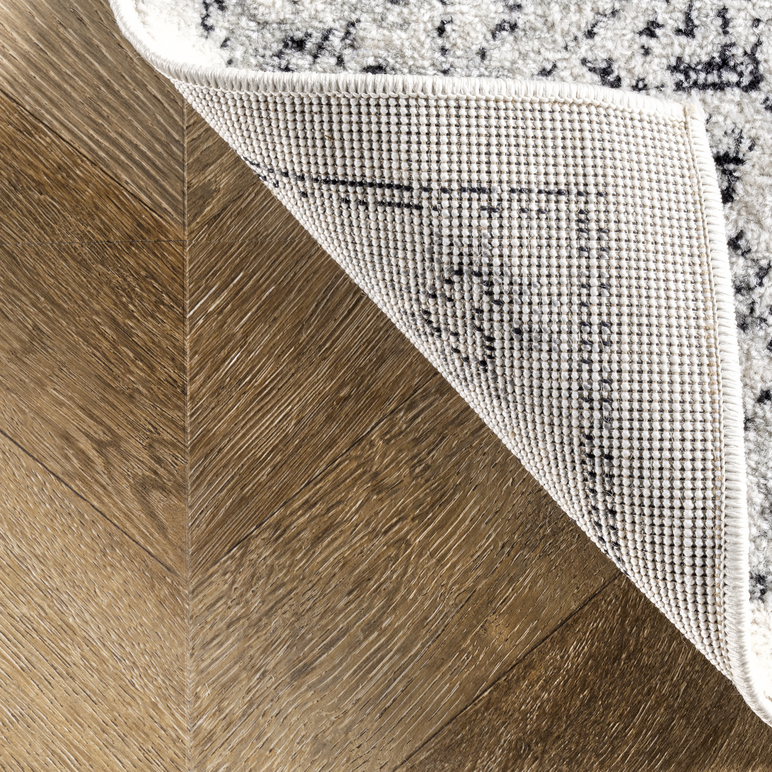 Vintage Minta Area Rug - Image 6