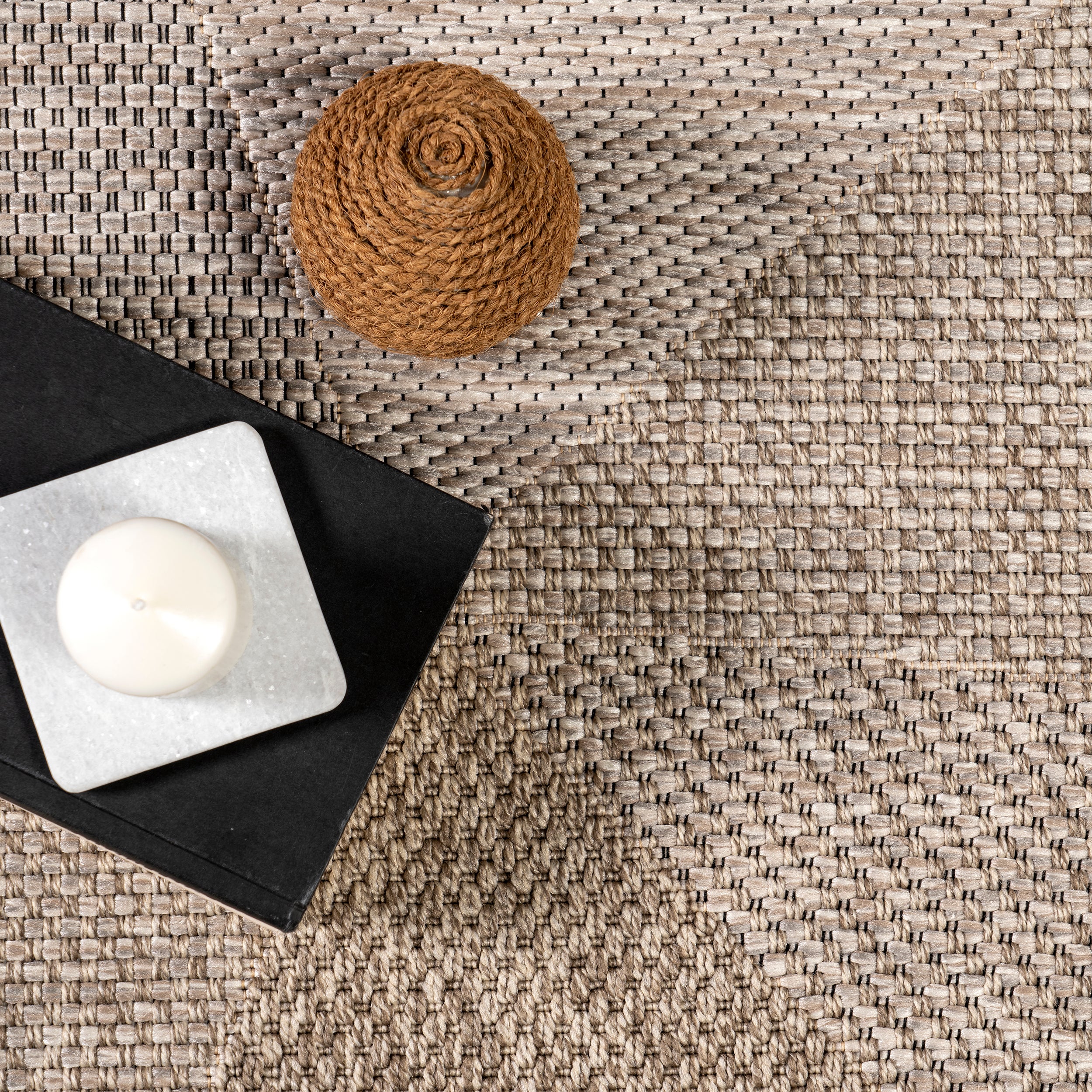 Guinevere Mosaic Indoor/Outdoor Area Rug - Image 6