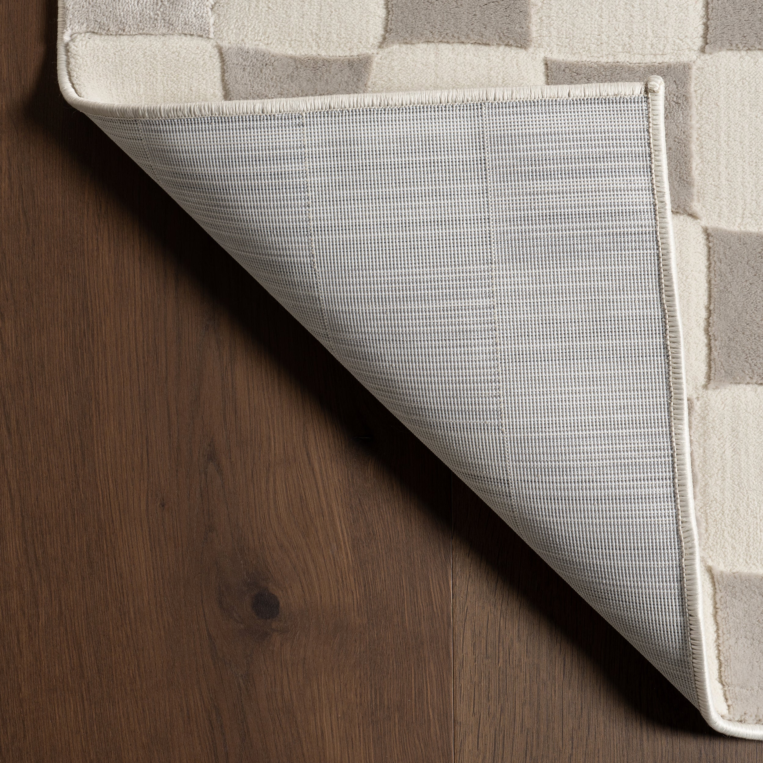 Alaiya Checkered Machine Washable Area Rug - Image 18