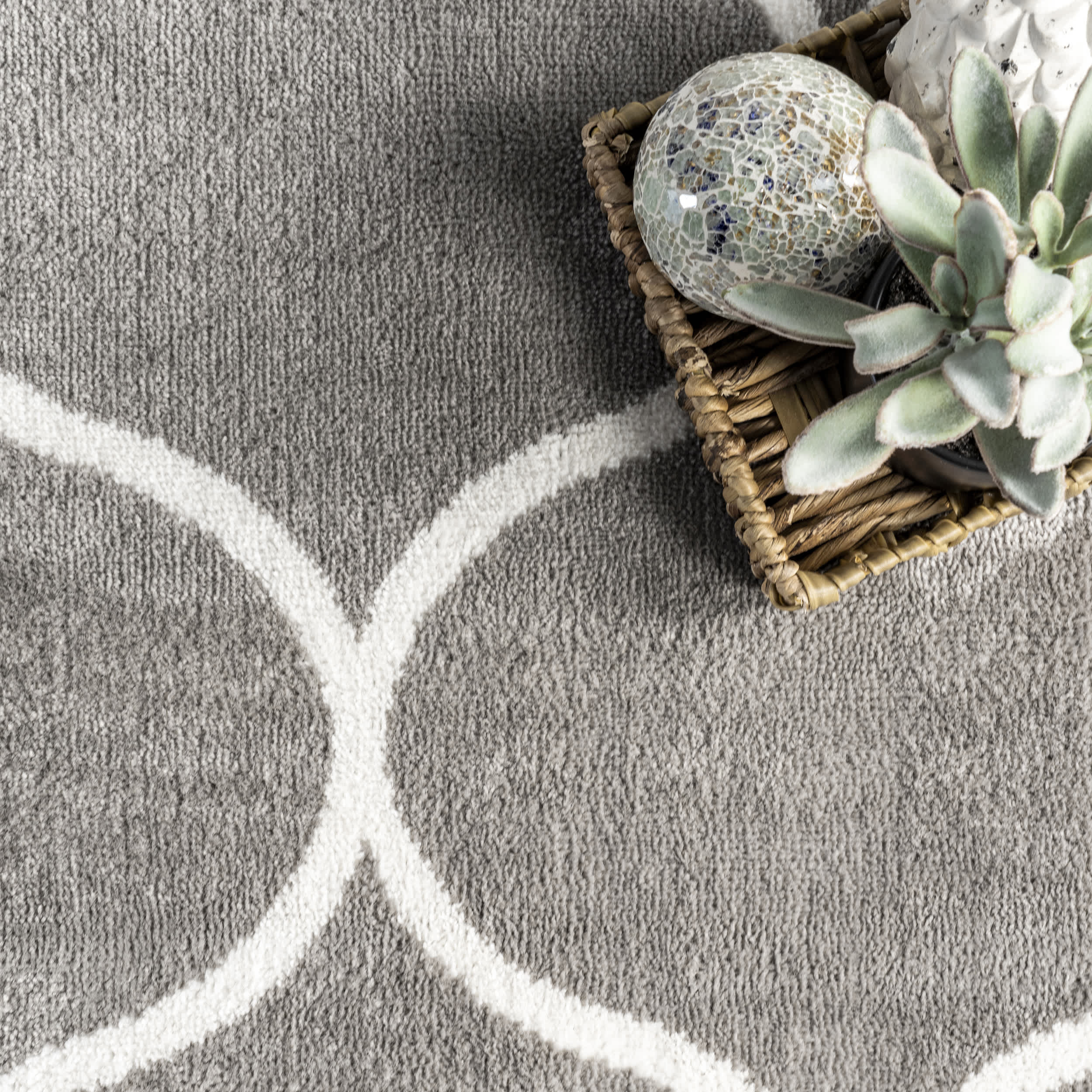 Ogee Trellis Area Rug - Image 16