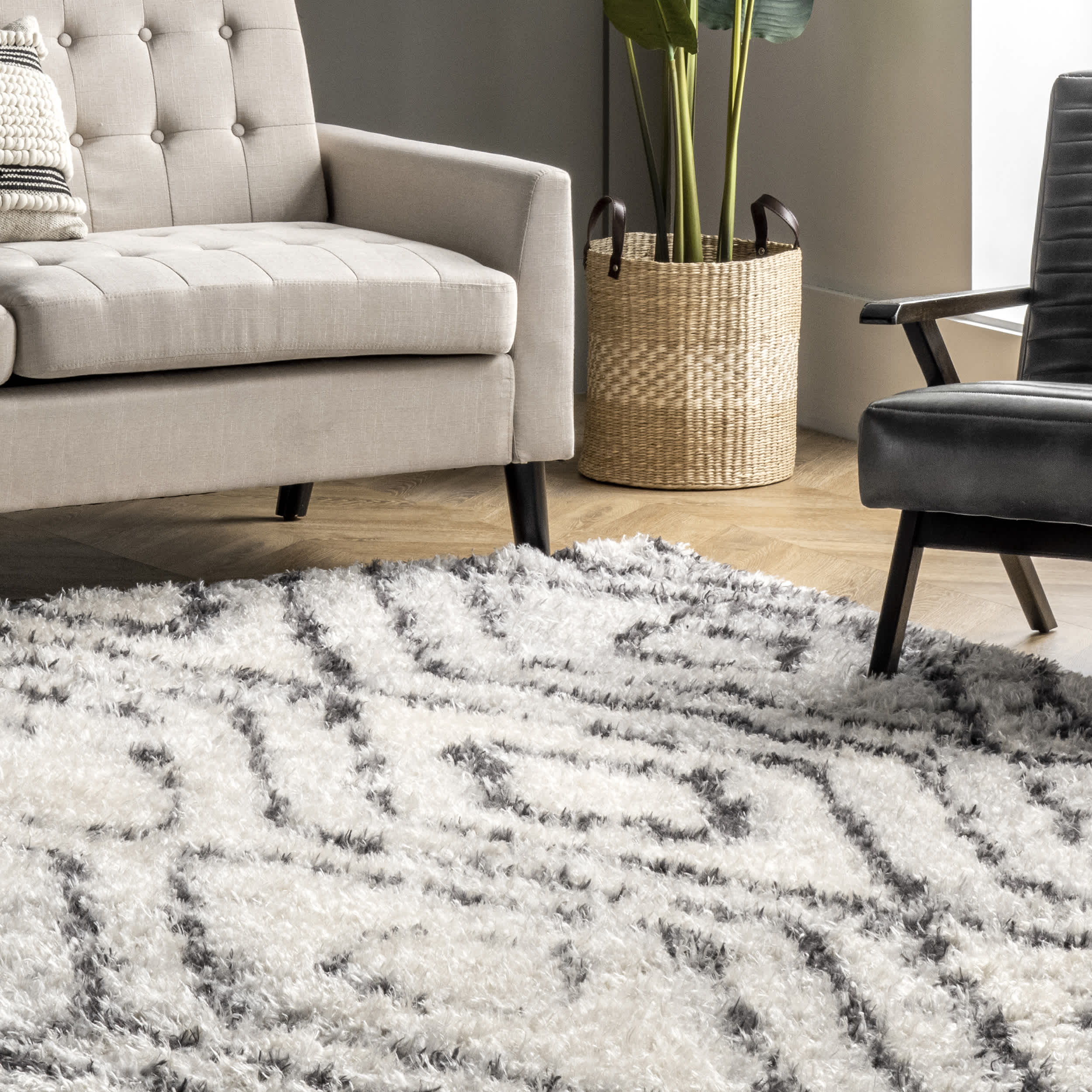 Bristowe Diamond Cozy Soft & Fluffy Shag Area Rug - Image 9
