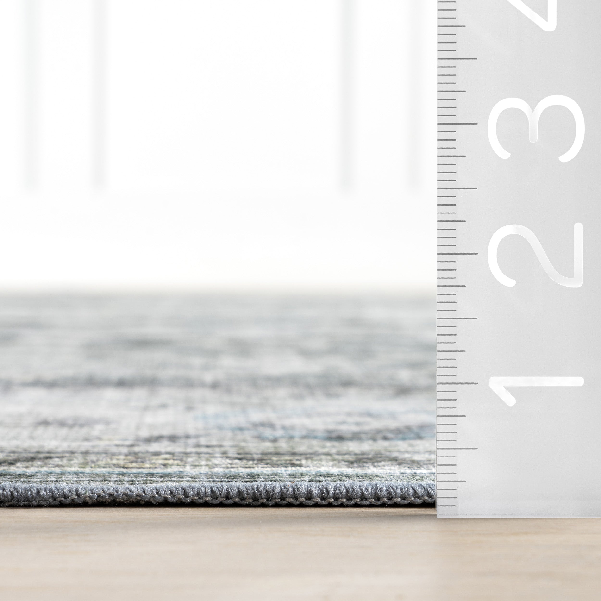 Kaiana Medallion Spill Proof Machine Washable Area Rug - Image 3