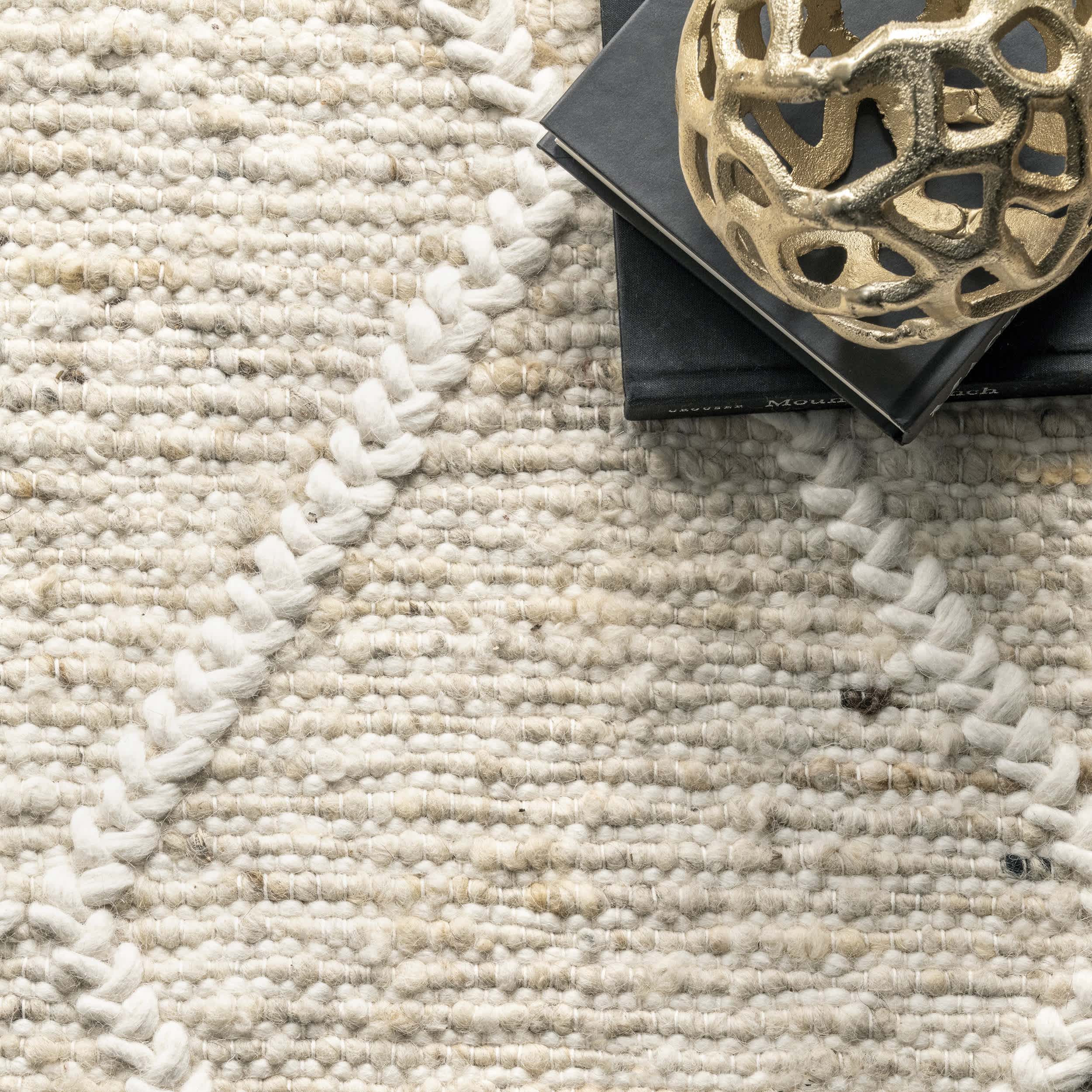 Brooklyn Textured Trellis Wool Fringe Area Rug - Image 6