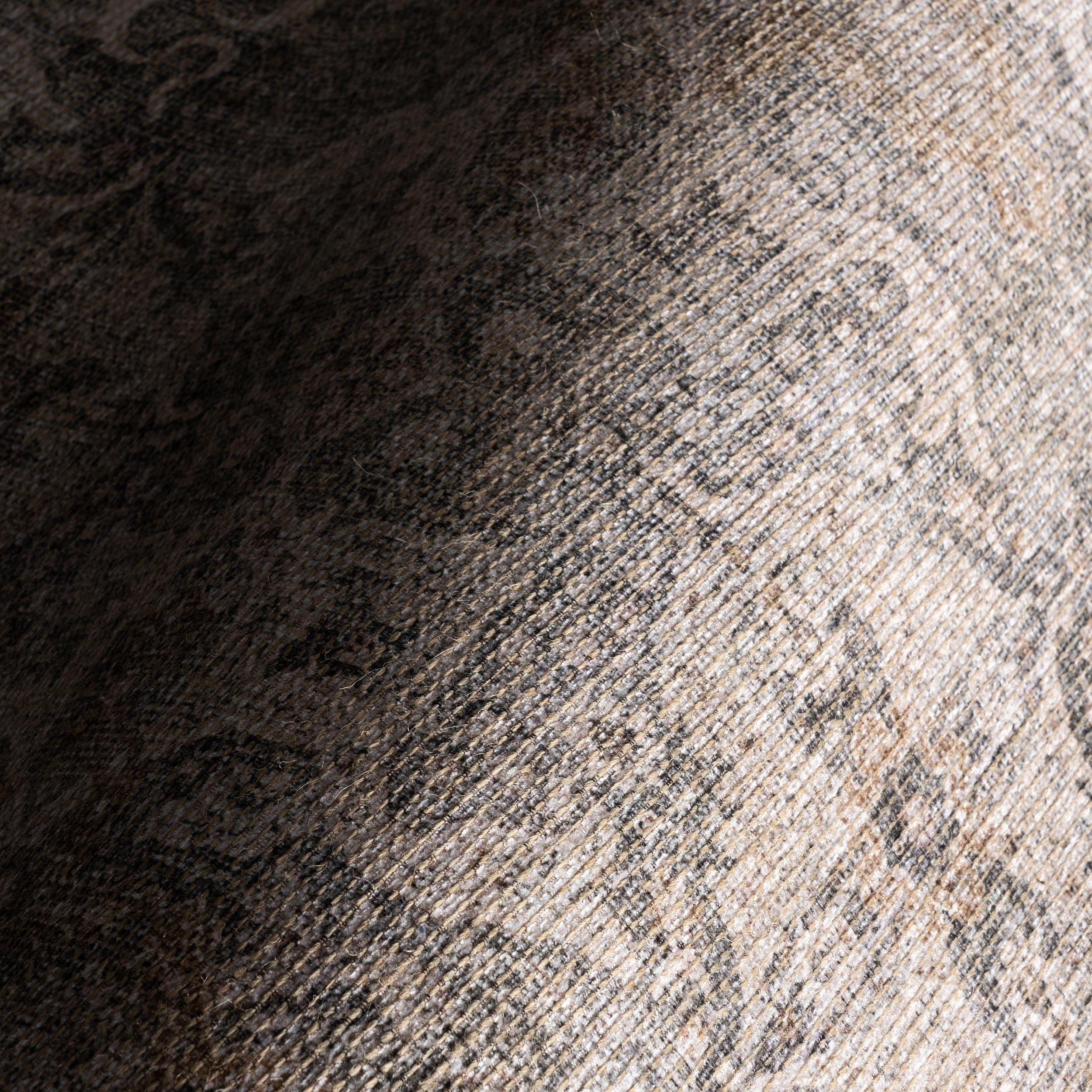 Hillstone Collection Else Traditional Vintage Medallion Area Rug - Image 5