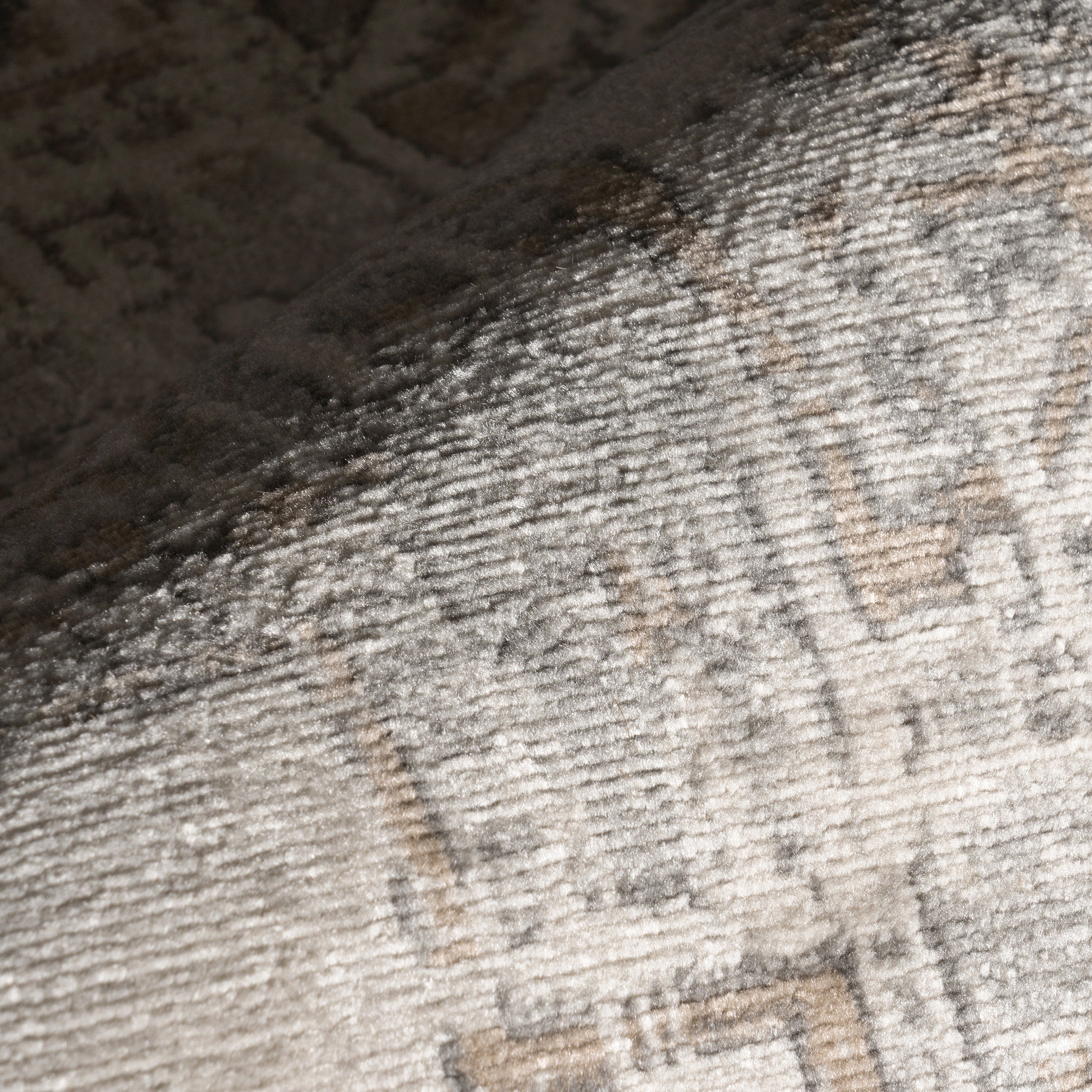 Lilibet Traditional Medallion Area Rug - Image 5