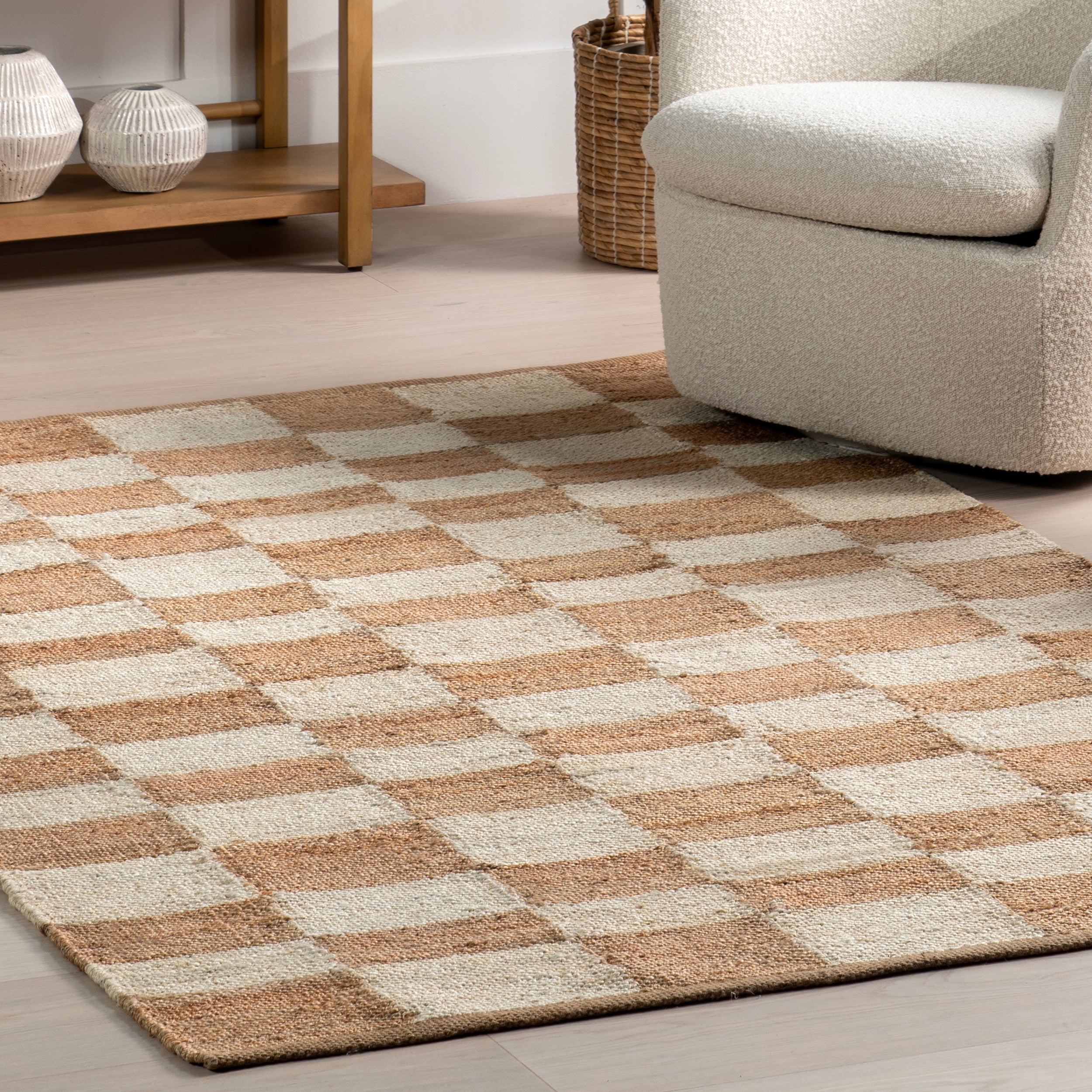 Izara Checkered Jute Area Rug - Image 9