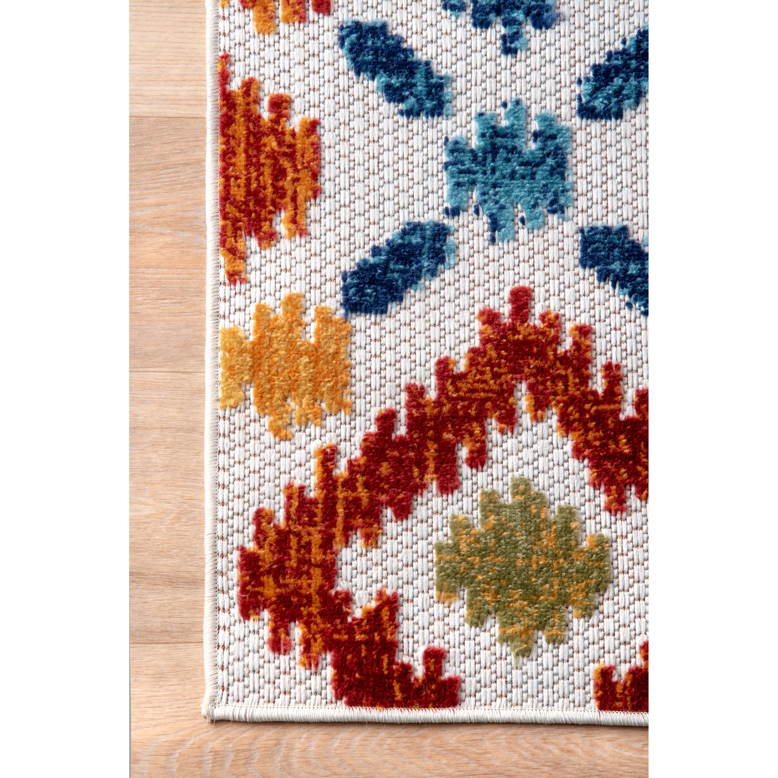Indoor/Outdoor Transitional Labyrinth Area Rug - Image 4