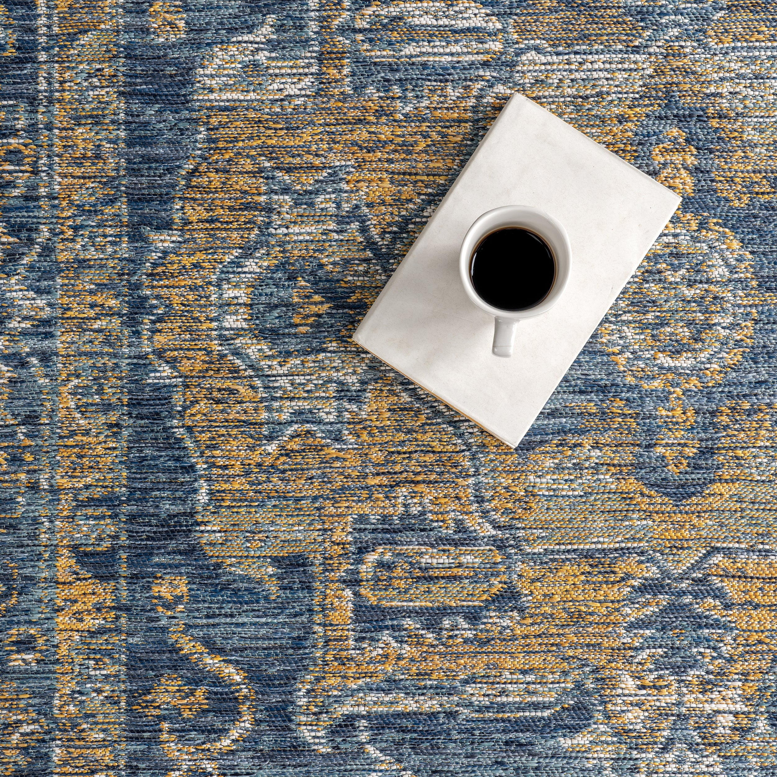 Pearl Indoor/Outdoor Reversible Medallion Area Rug - Image 7