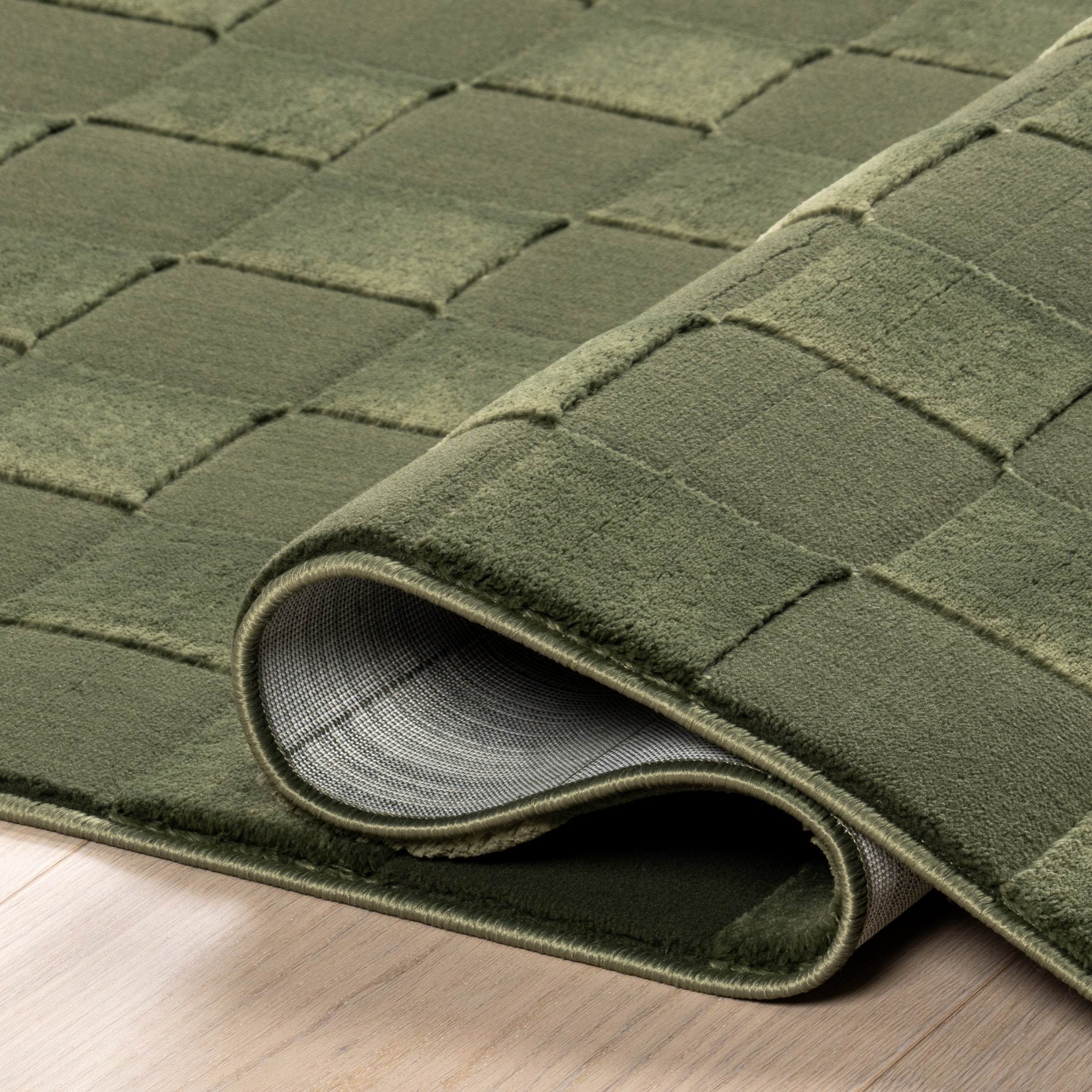 Alaiya Checkered Machine Washable Area Rug - Image 4