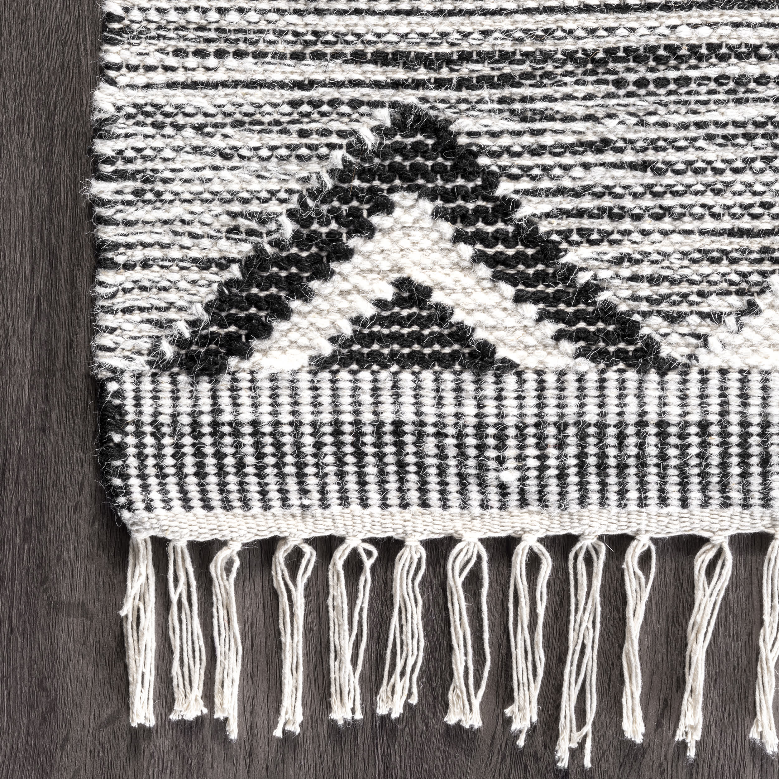 Savannah Moroccan Fringe Area Rug - Image 5