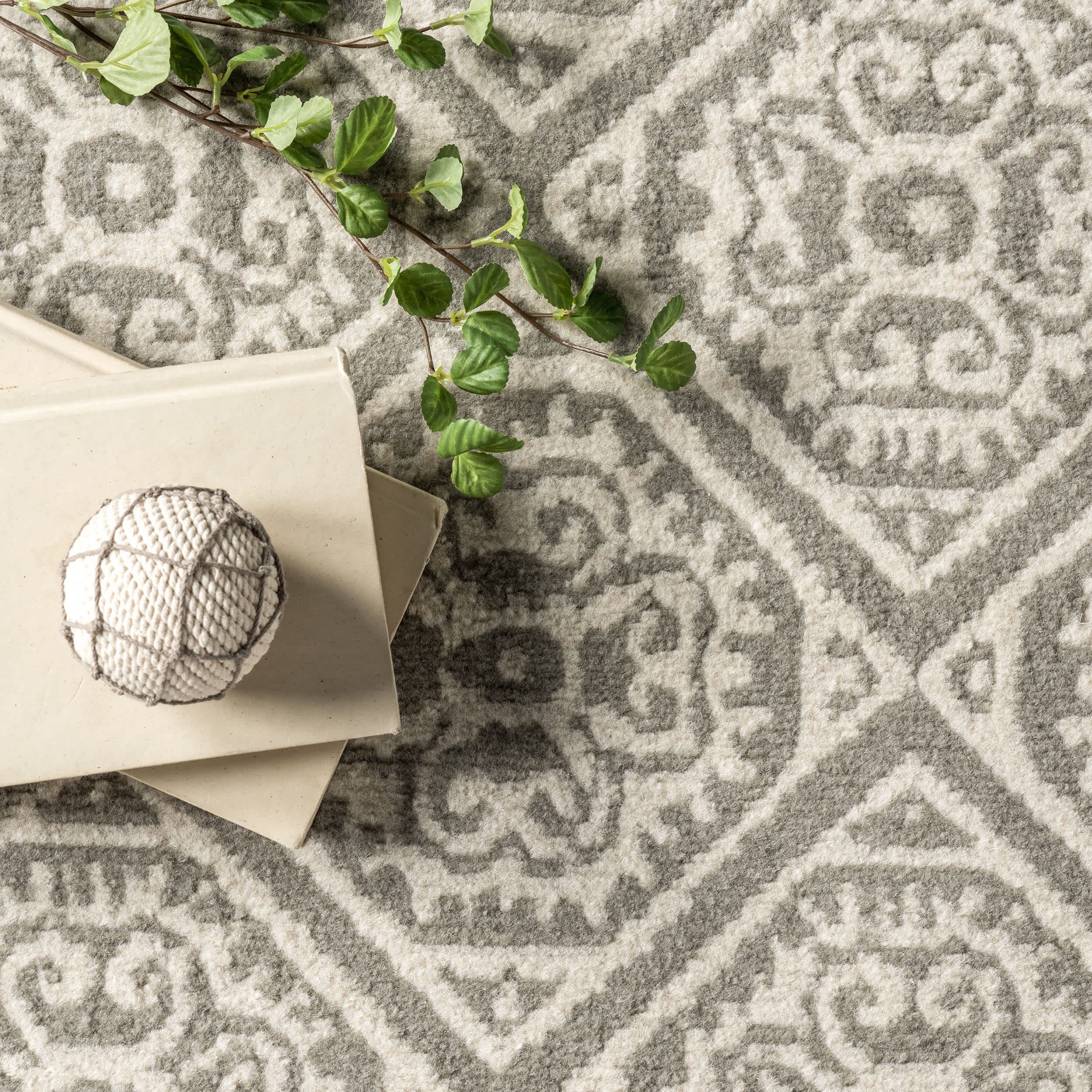 Transitional Floral Jeanette - Image 6