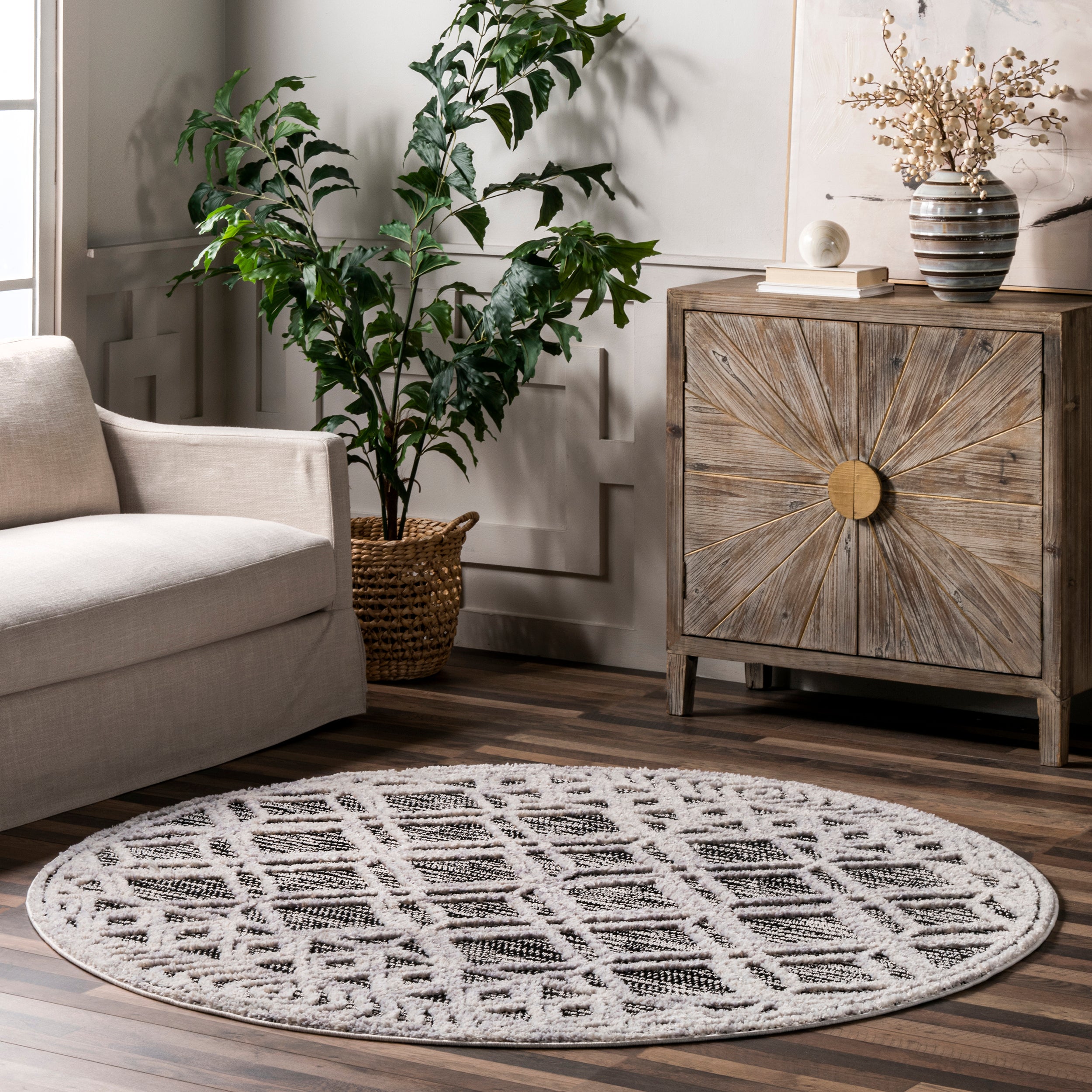 Ansley Moroccan Lattice Tassel Area Rug - Image 10