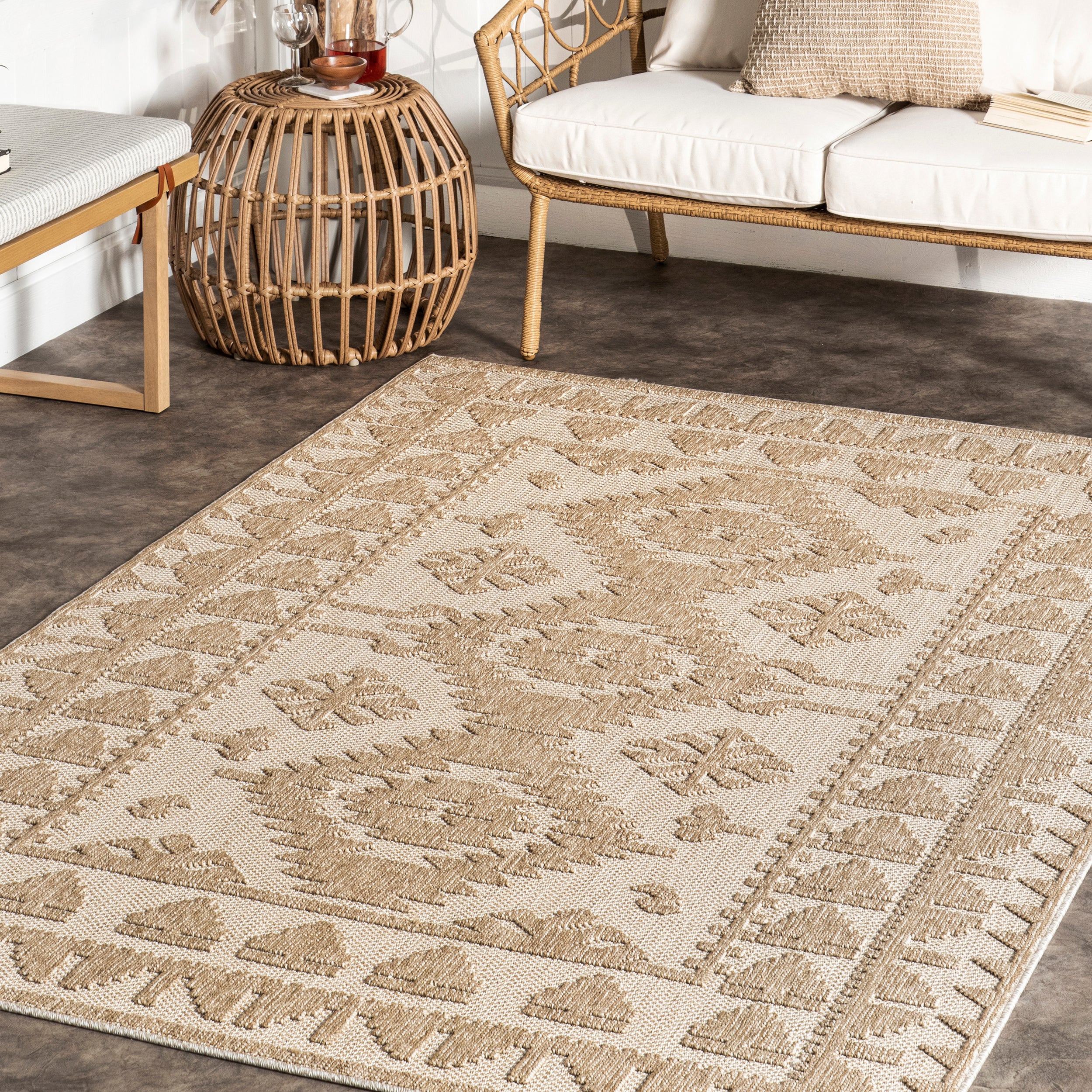 Miesha PersianTransitional Indoor/Outdoor Area Rug - Image 9