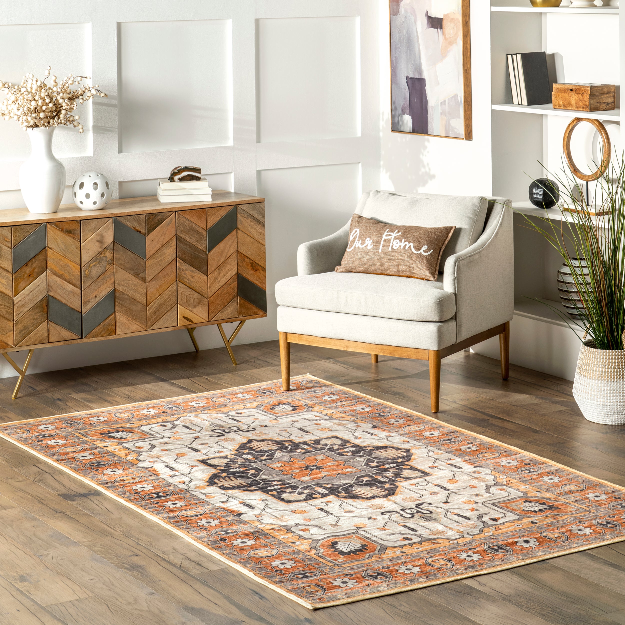 Cira Traditional Vintage Machine Washable Area Rug - Image 2