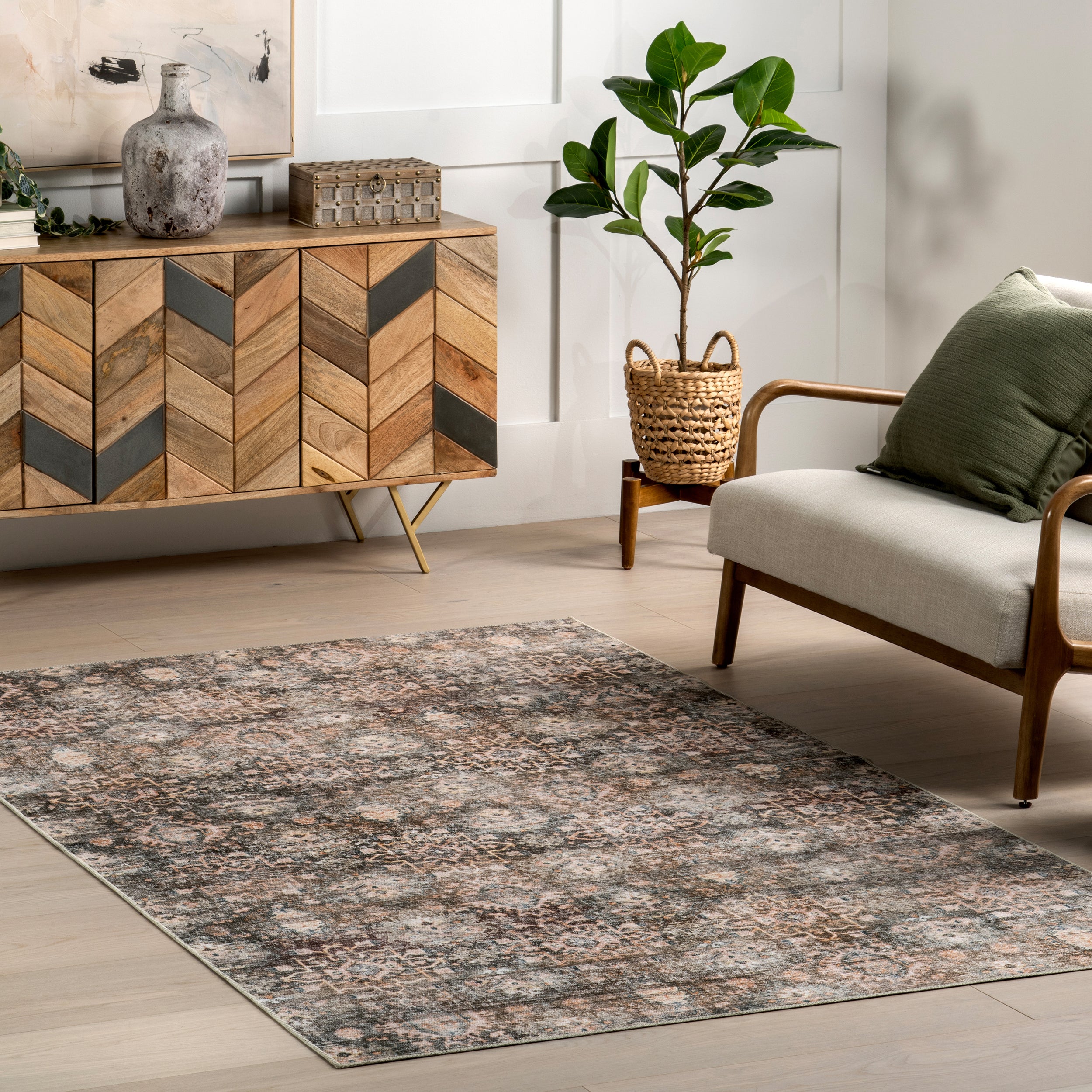 Keziah Vintage Medallion Stain-Resistant Machine Washable Area Rug - Image 2