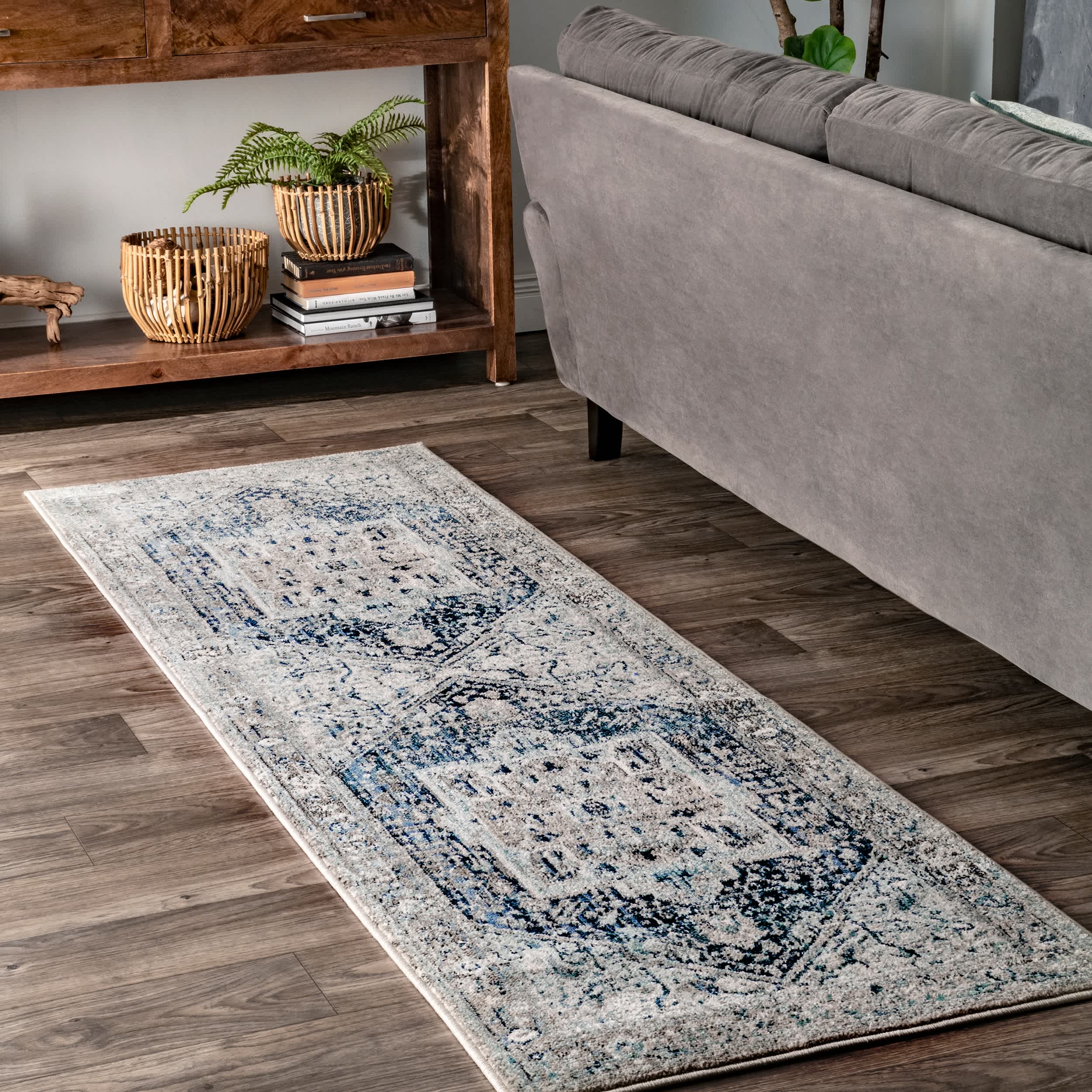Vintage Harriet Medallion Fringe Area Rug - Image 7