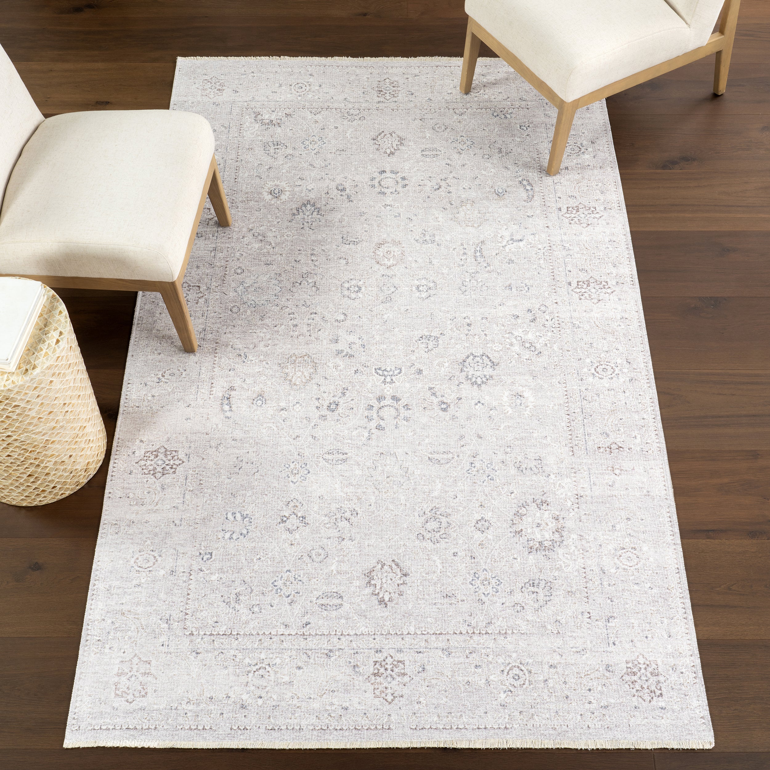 Ayleen SpinClean Traditional Machine Washable Area Rug - Image 2