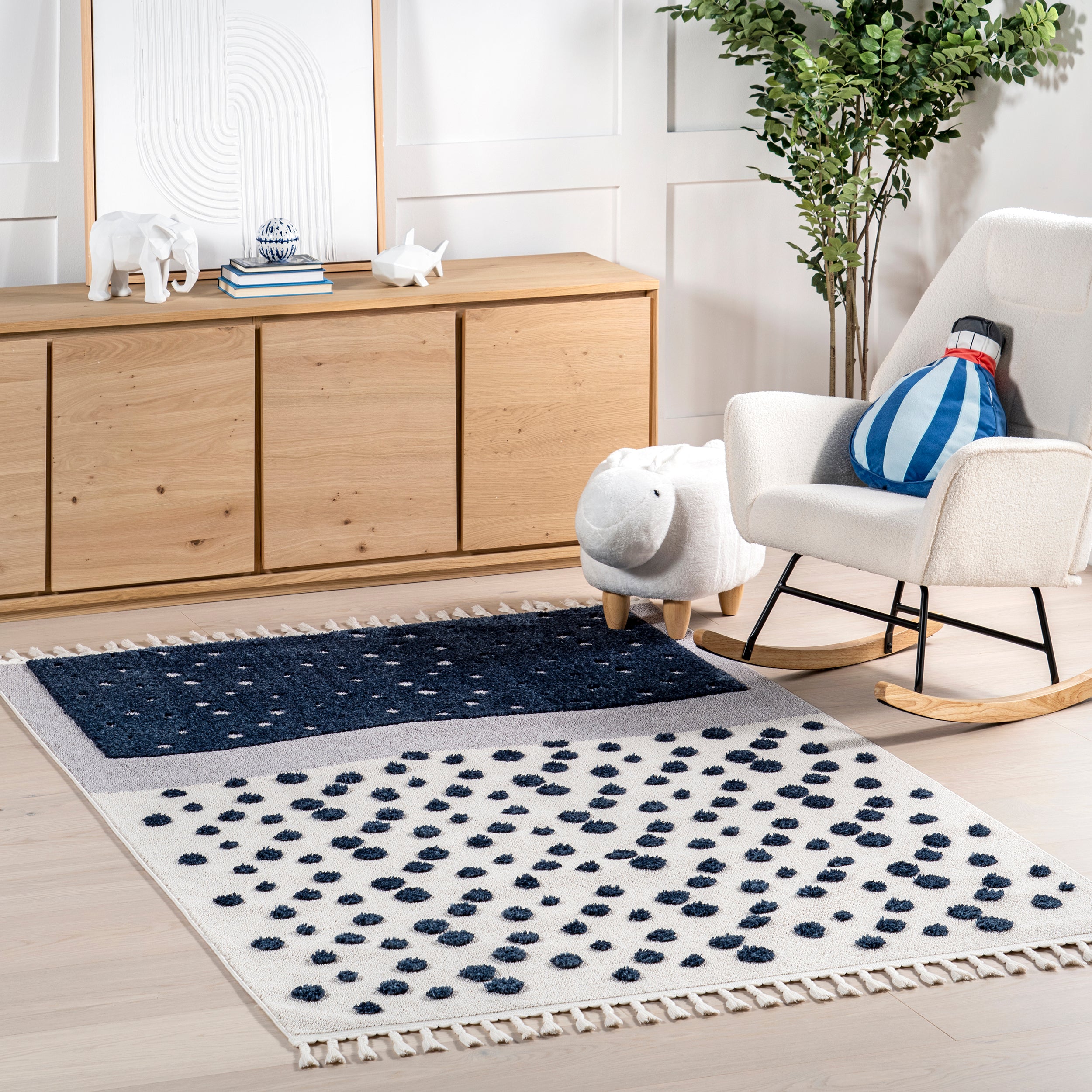 Alena Starry Night High-Low Kids Tasseled Area Rug - Image 2