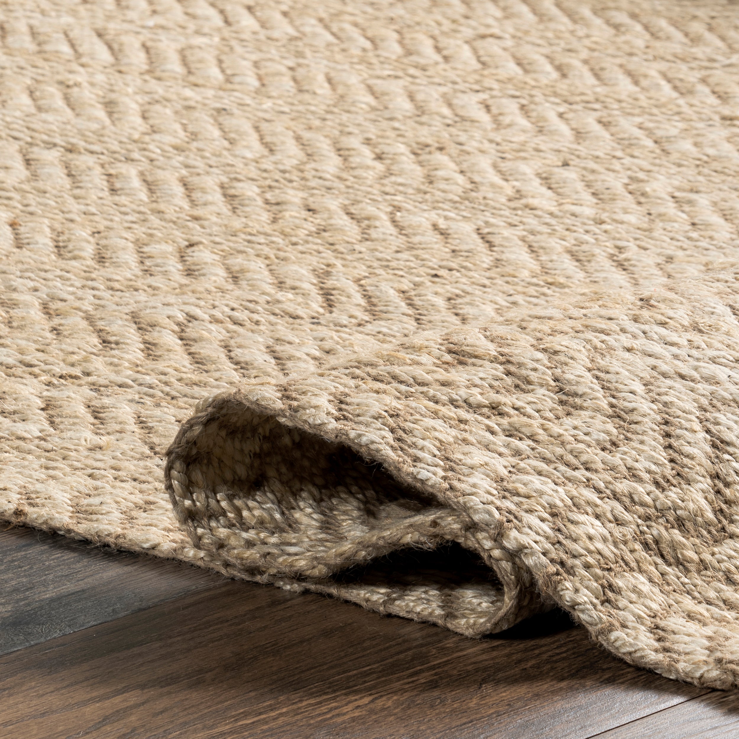 Don Chevron Jute Tasseled Area Rug - Image 4