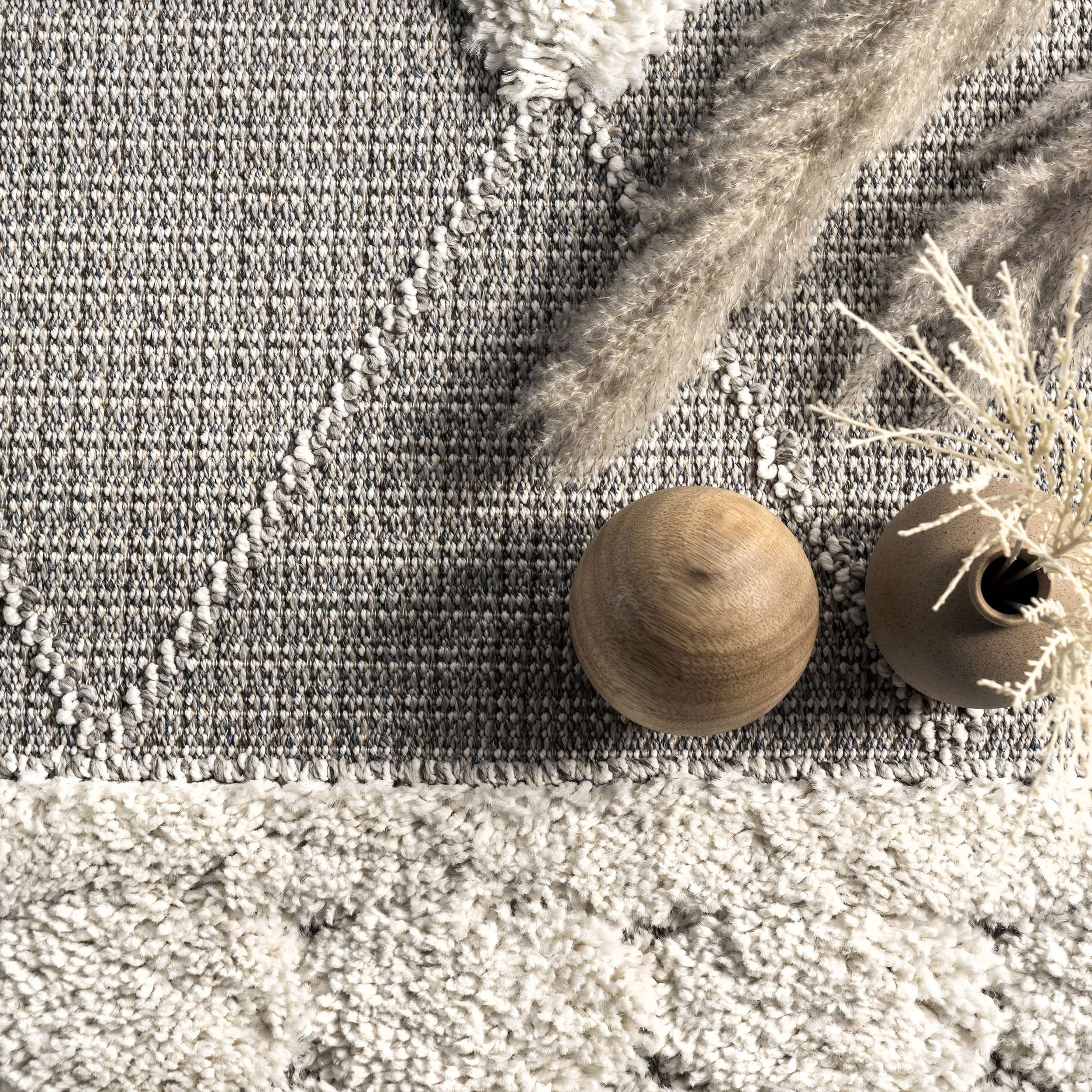 Paola High Low Textured Shaggy Diamond Dotted Area Rug - Image 6