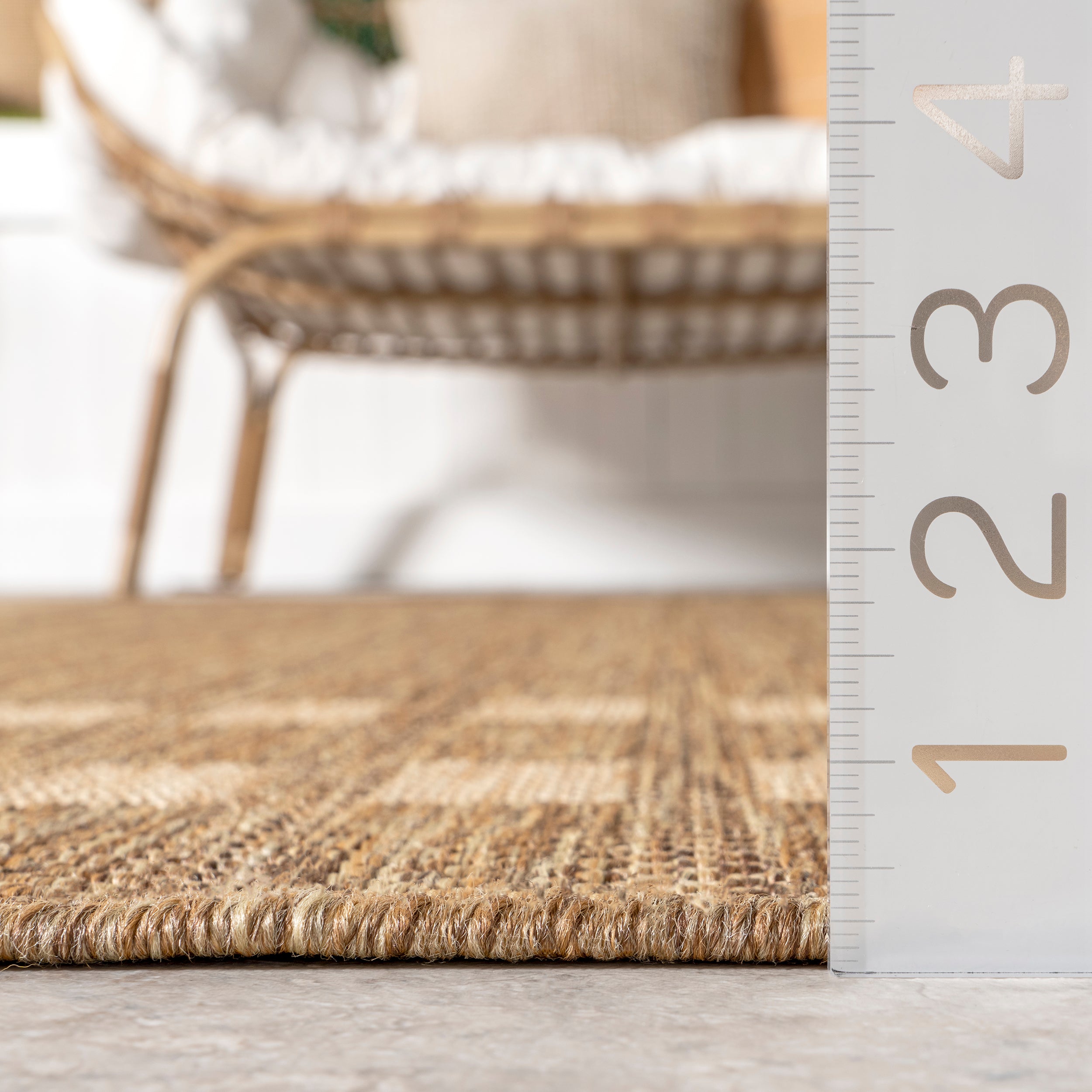 Lila Modern Striped Indoor/Outdoor Area Rug - Image 3