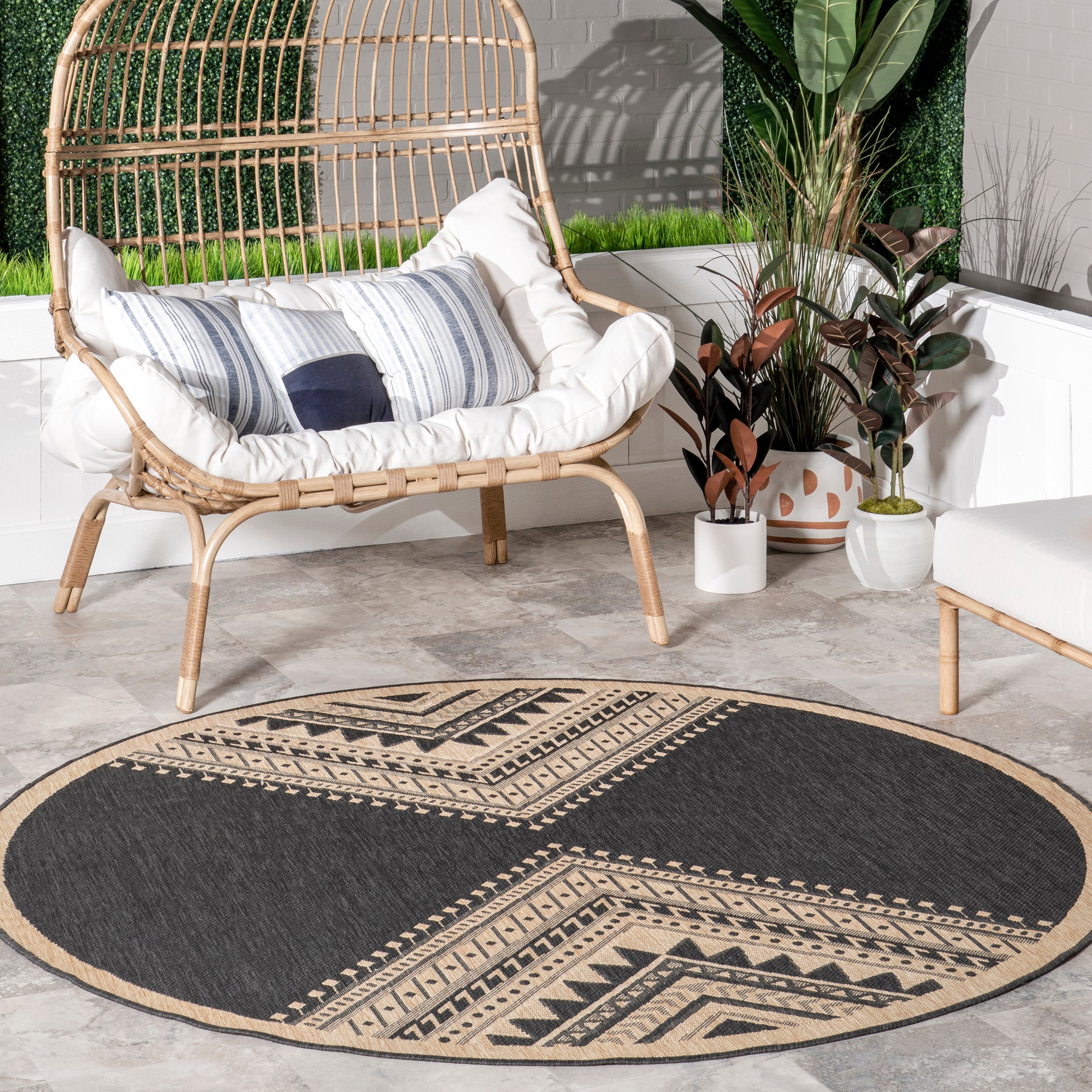 Landry Aztec Indoor/Outdoor Area Rug - Image 21
