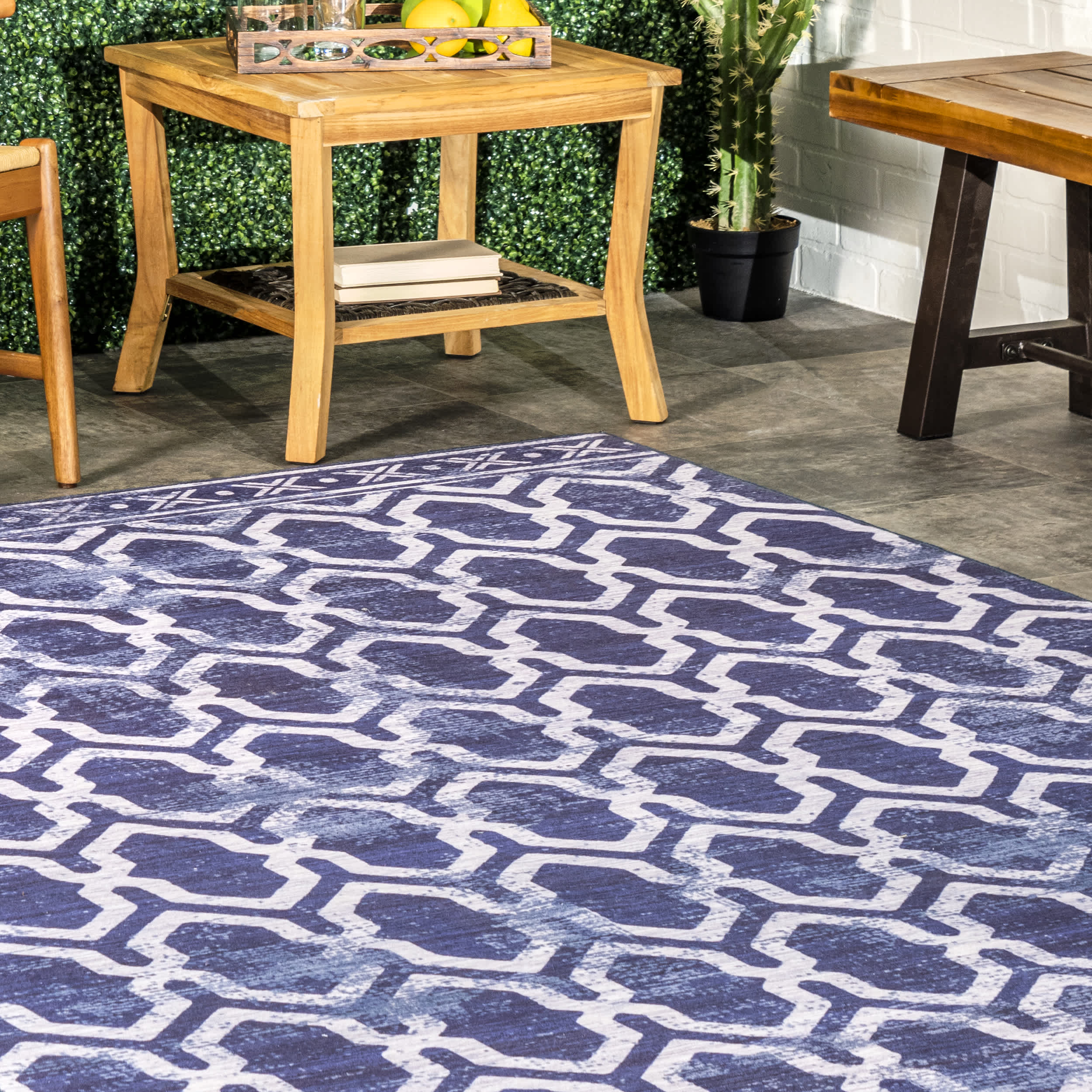 Fae Geometric Machine Washable Indoor/Outdoor Area Rug - Image 9