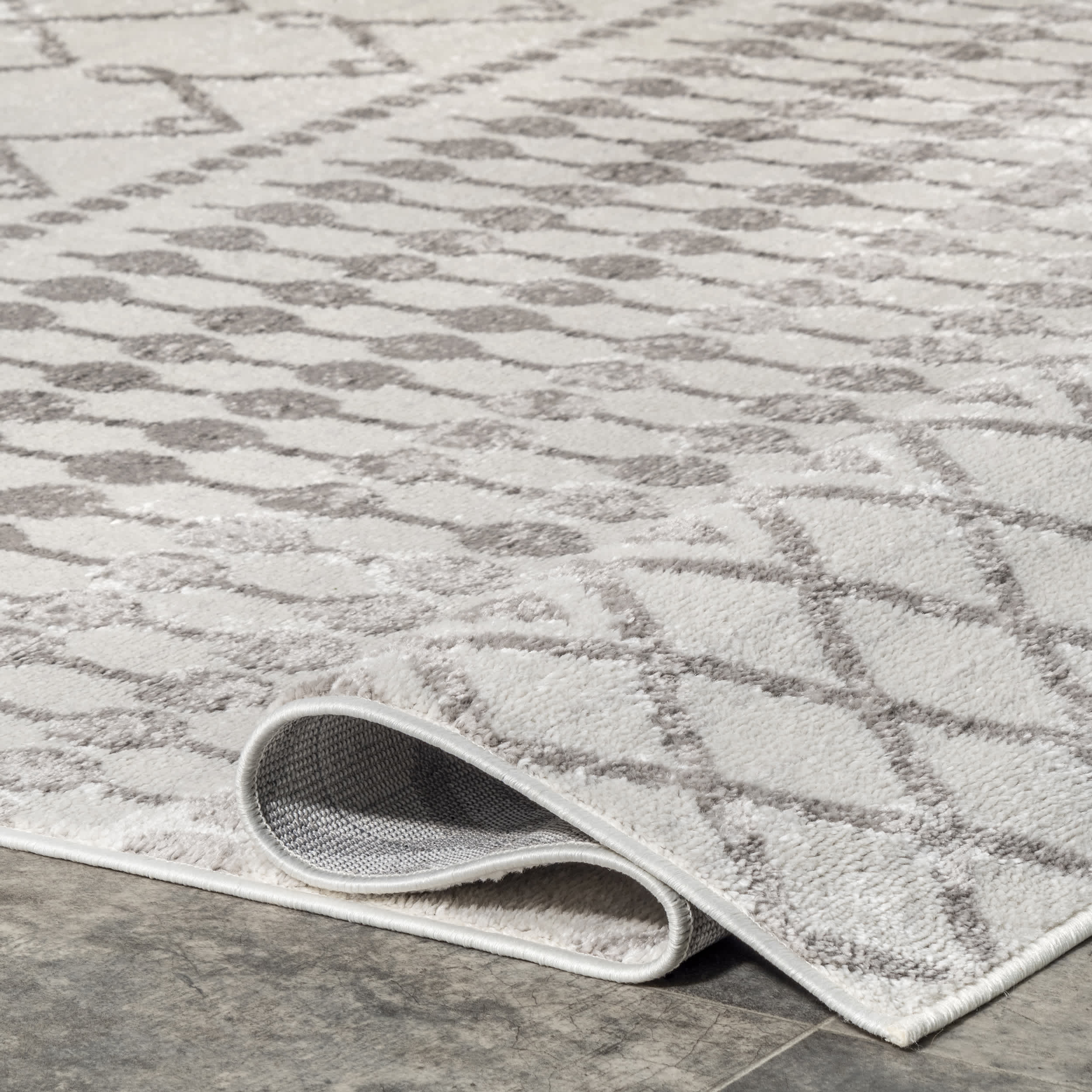 Kate Geometric Trellis Area Rug - Image 4