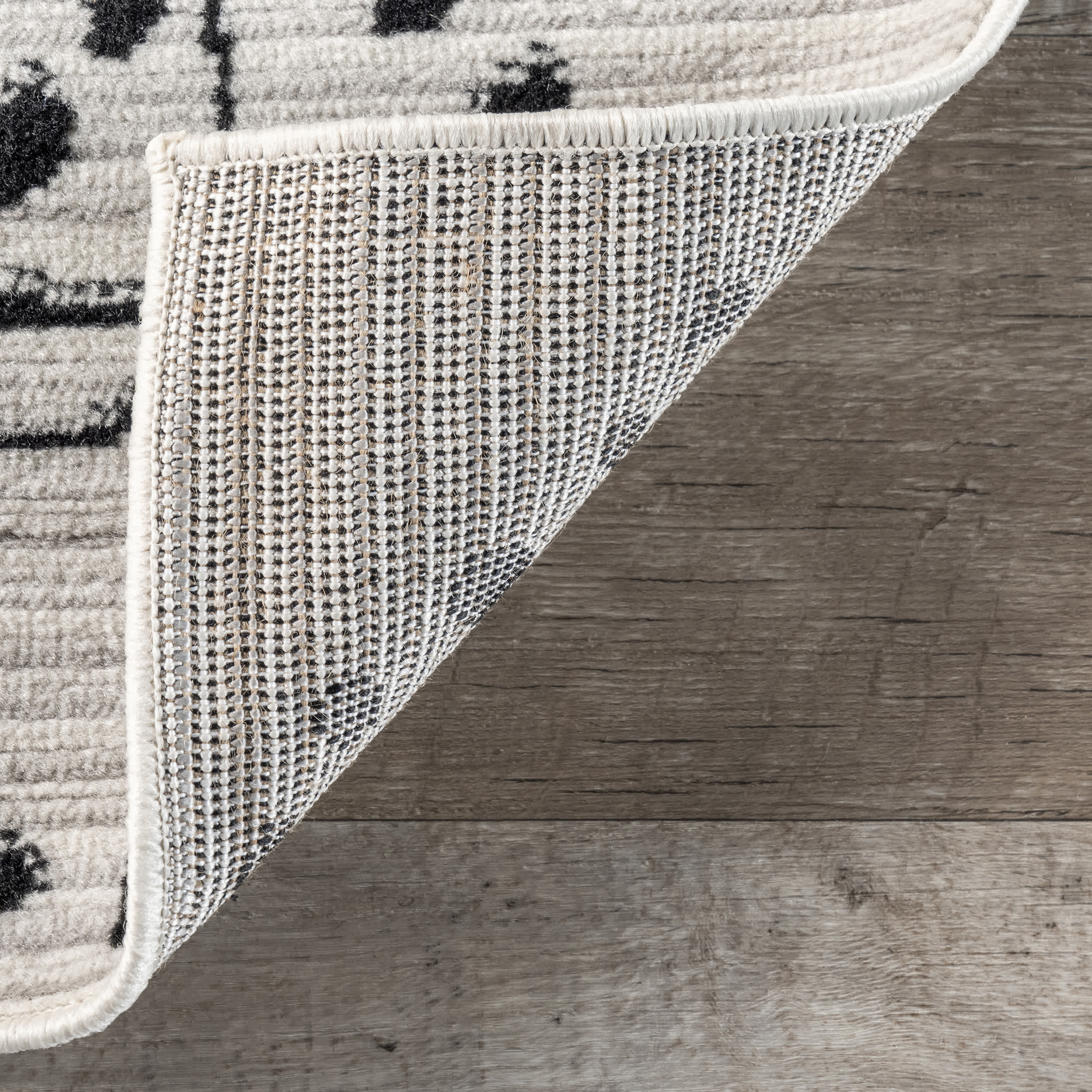 Mila Dotted Diamond Trellis Area Rug - Image 7