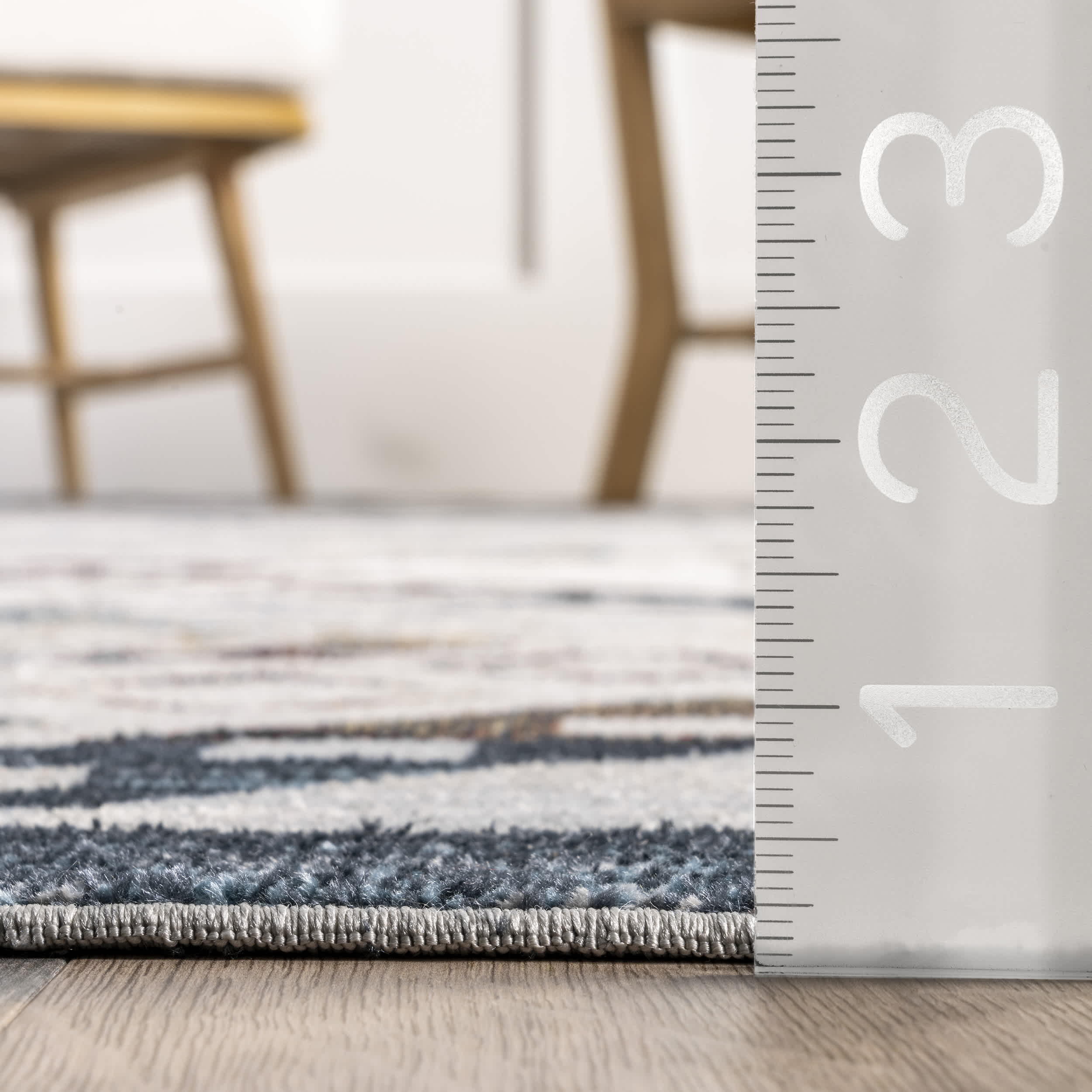 Kajal Machine Washable Southwestern Geometric Area Rug - Image 3
