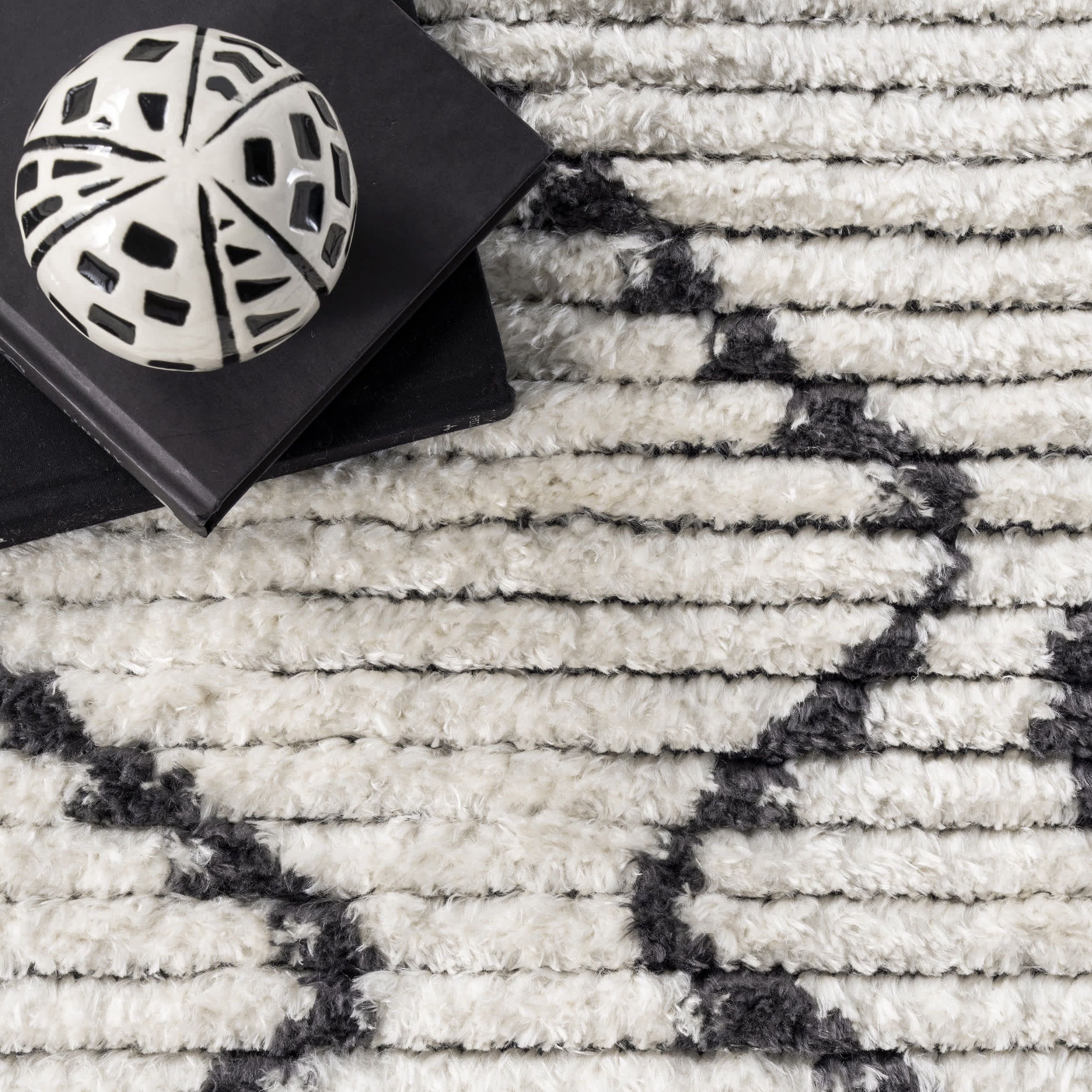 Mari Moroccan Soft Shag Fringe Area Rug - Image 6