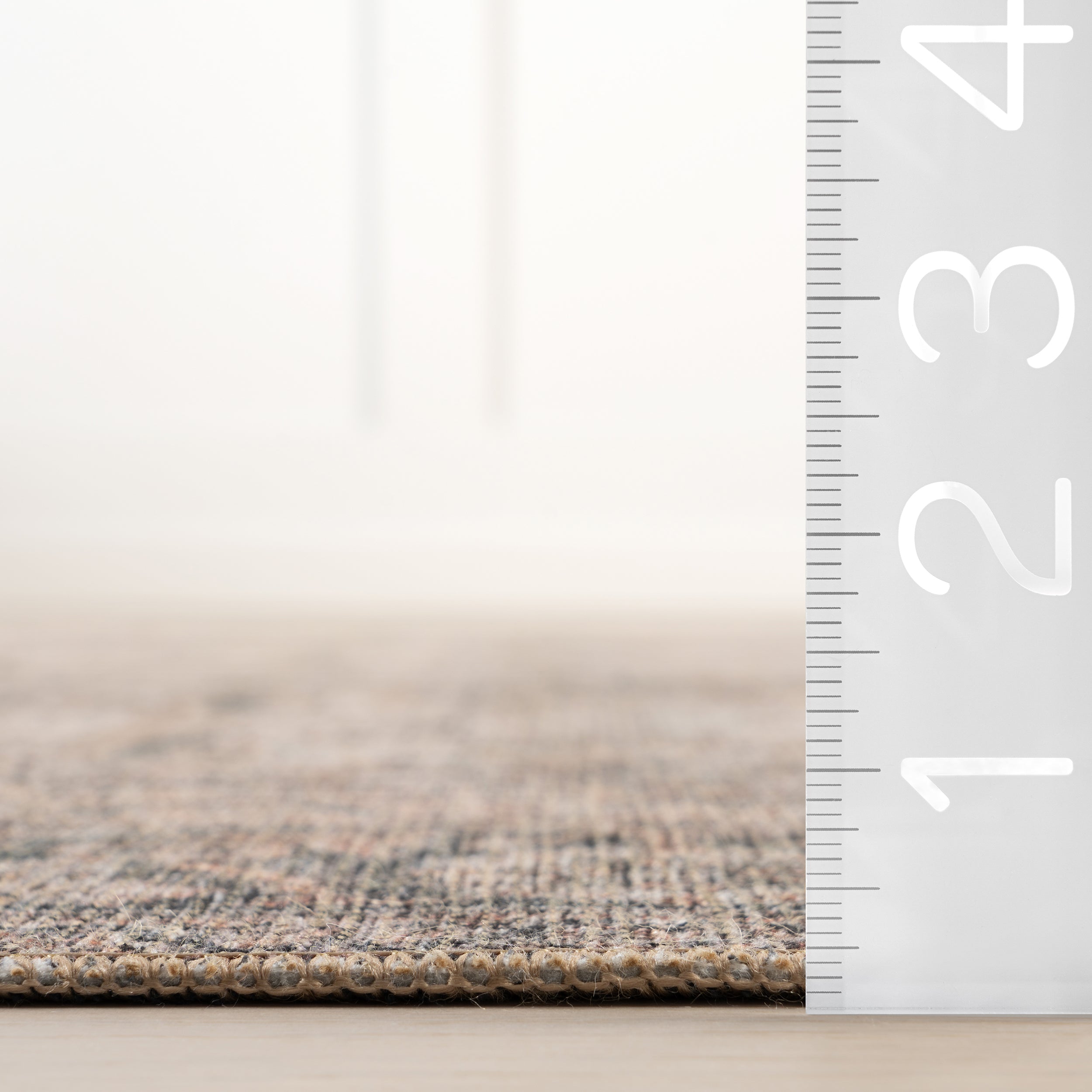 Hillstone Collection Deka Traditional Vintage Medallion Area Rug - Image 13