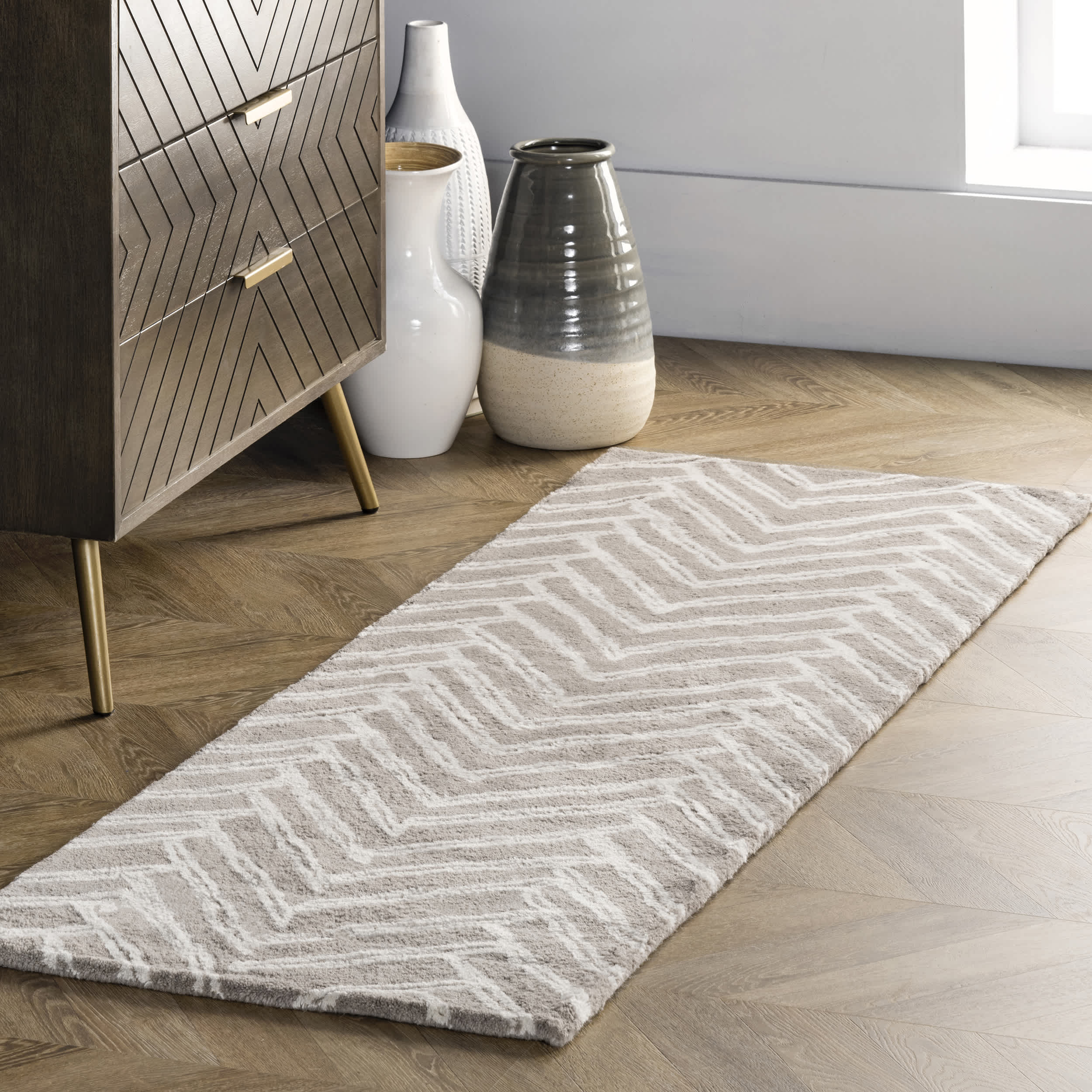 Hand Tufted Alex Area Rug - Image 10