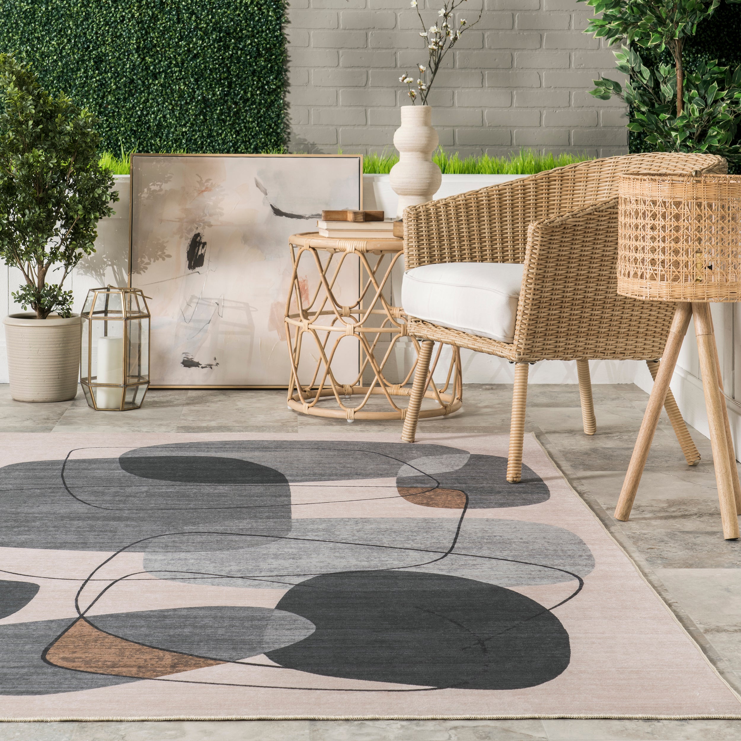 Rylee Abstract Machine Washable Indoor/Outdoor Area Rug - Image 8