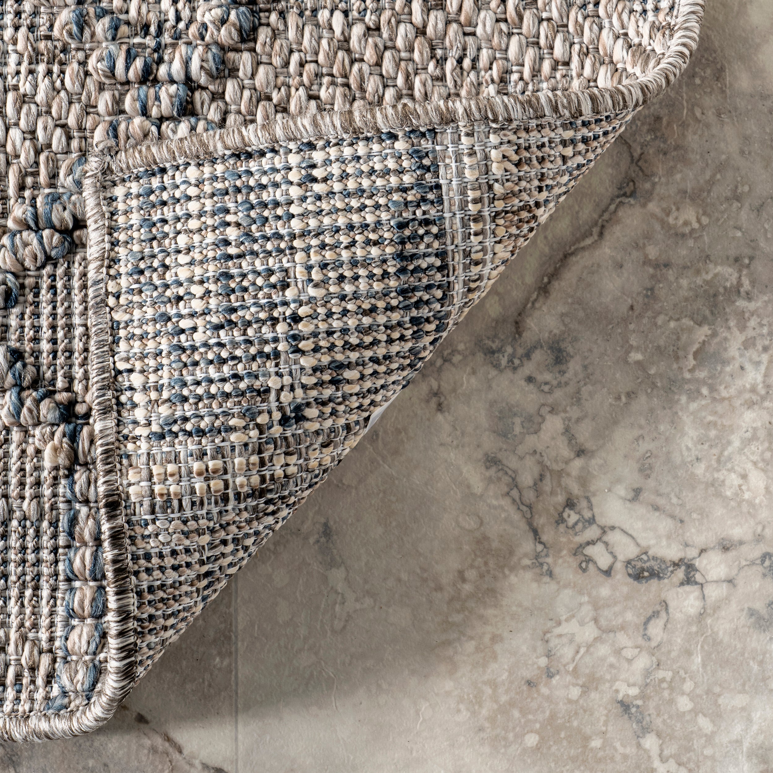 Sandee High-Low Chain Links Indoor/Outdoor Area Rug - Image 7