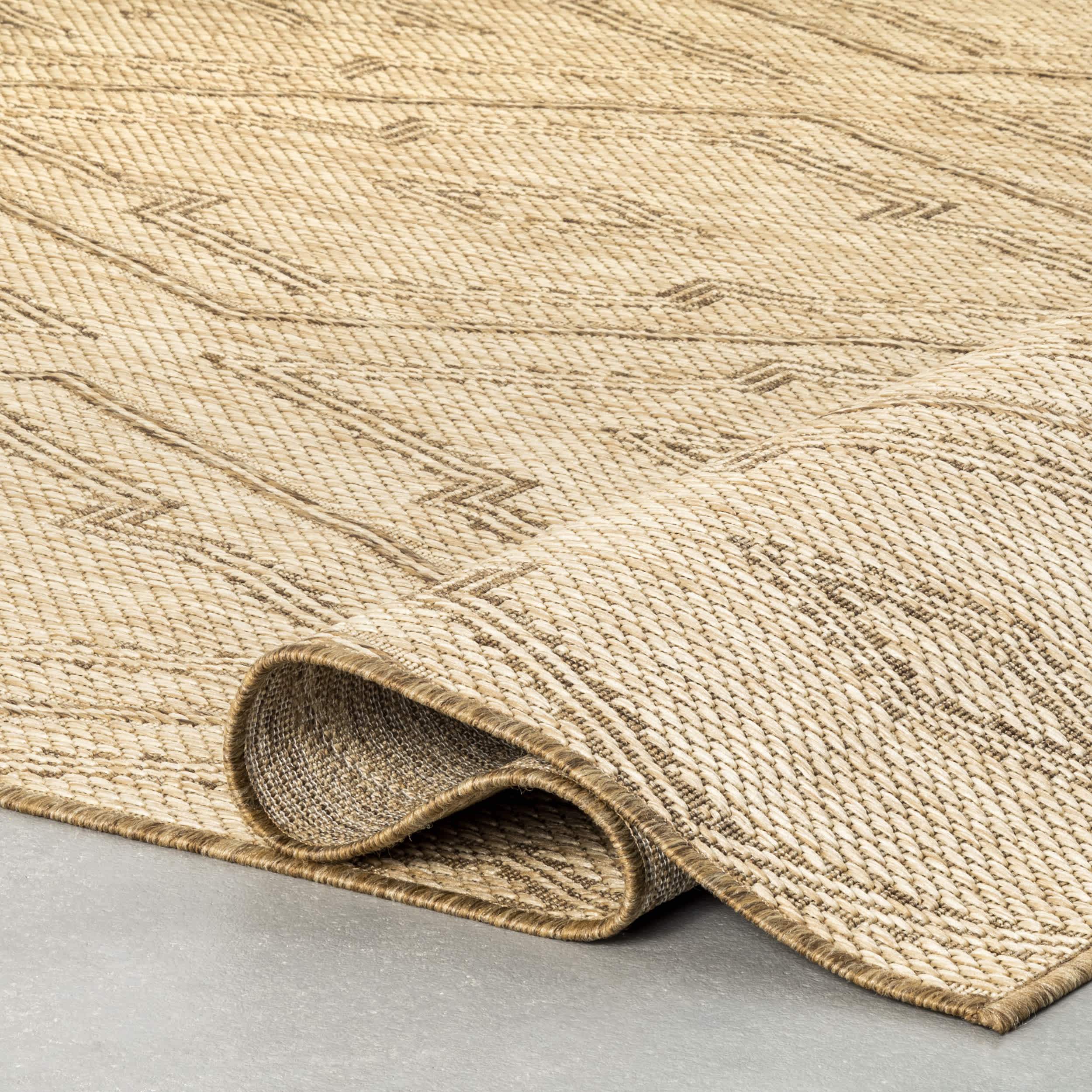 Latia Double Diamond Indoor/Outdoor Area Rug - Image 4