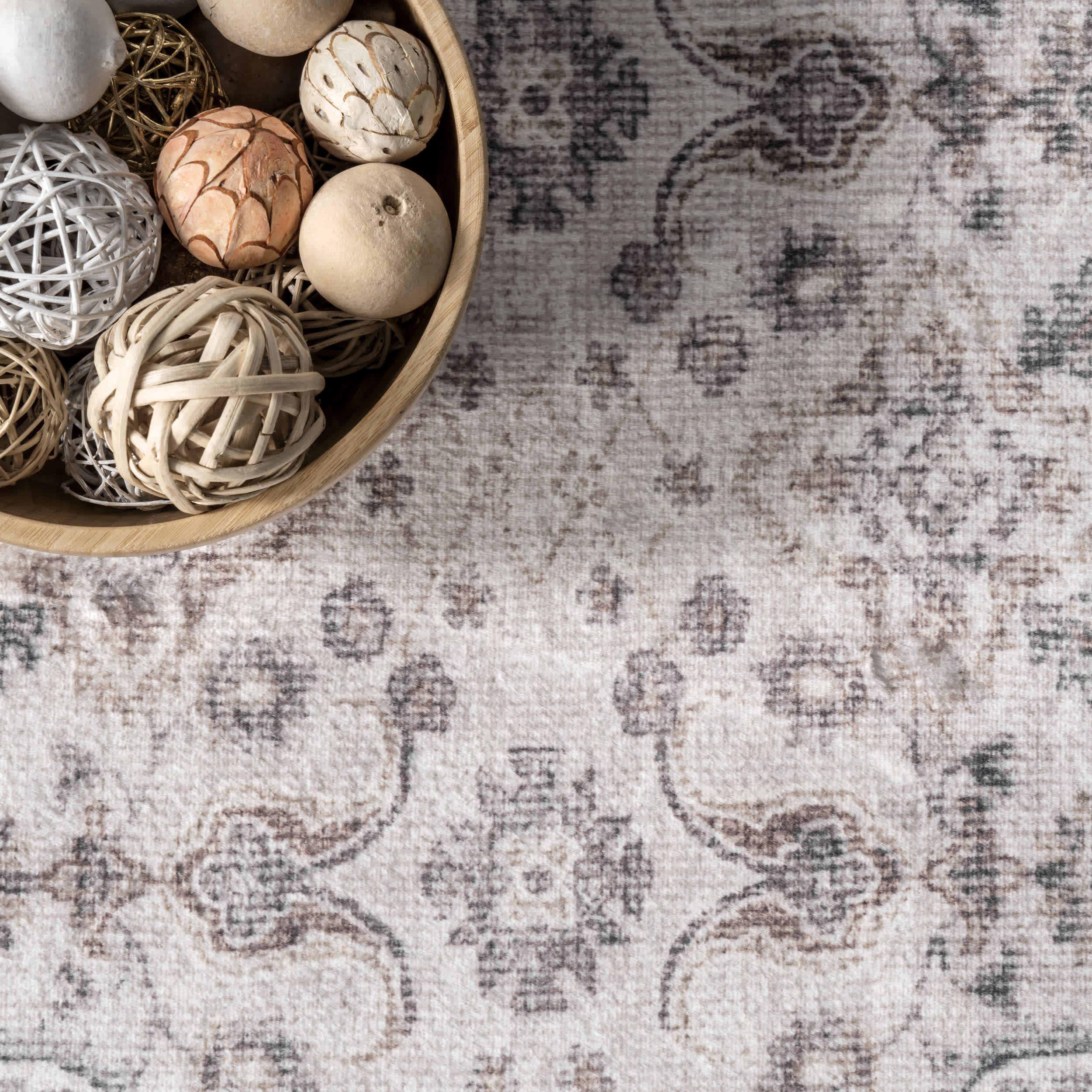 Vintage Paisley Area Rug - Image 6