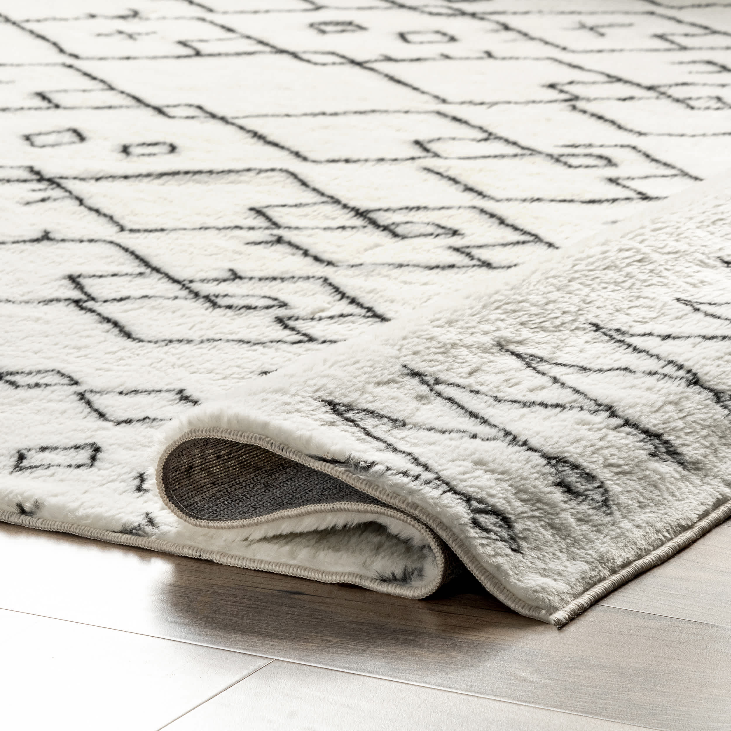 Tribal Striped Washable Shag Area Rug - Image 4